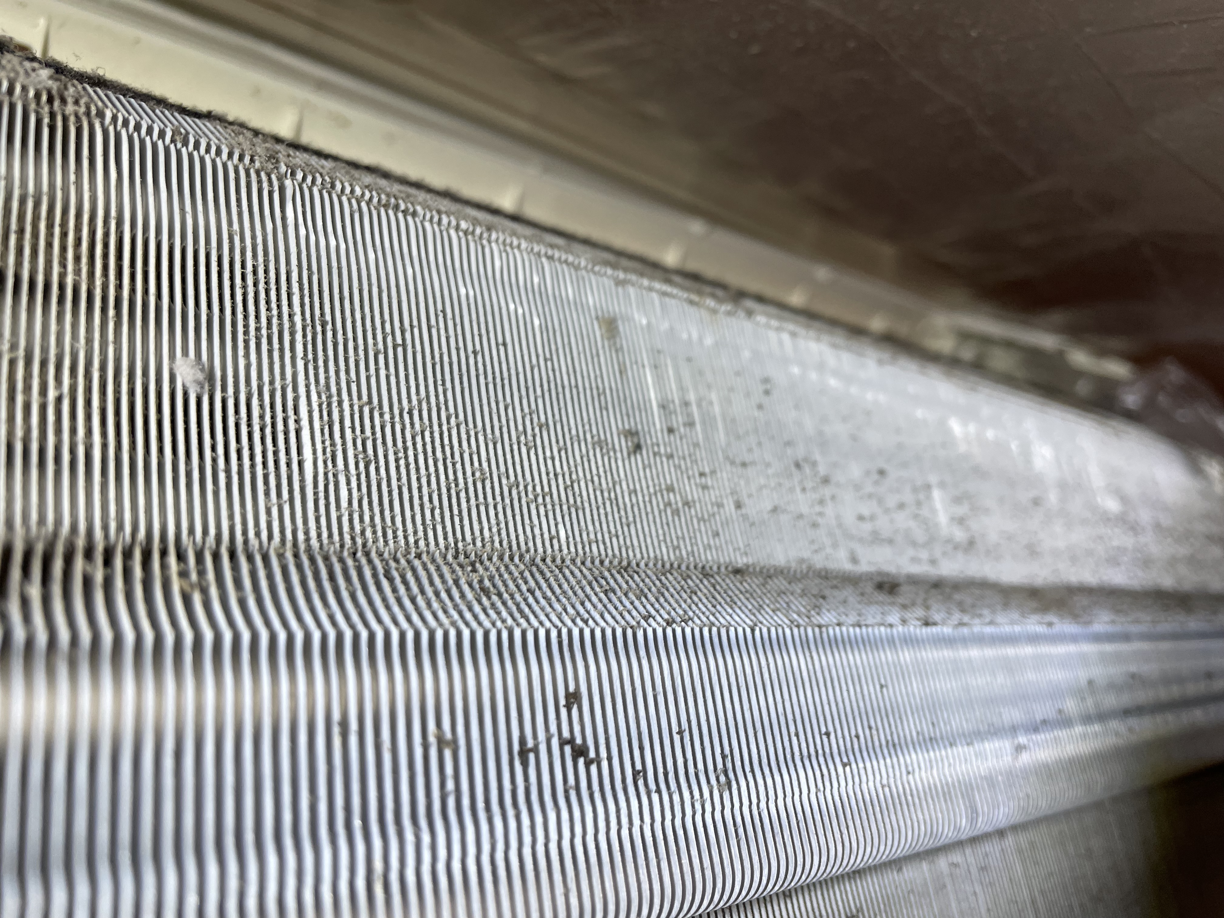 東京都新宿区西落合のお掃除機能付きエアコンの作業前3