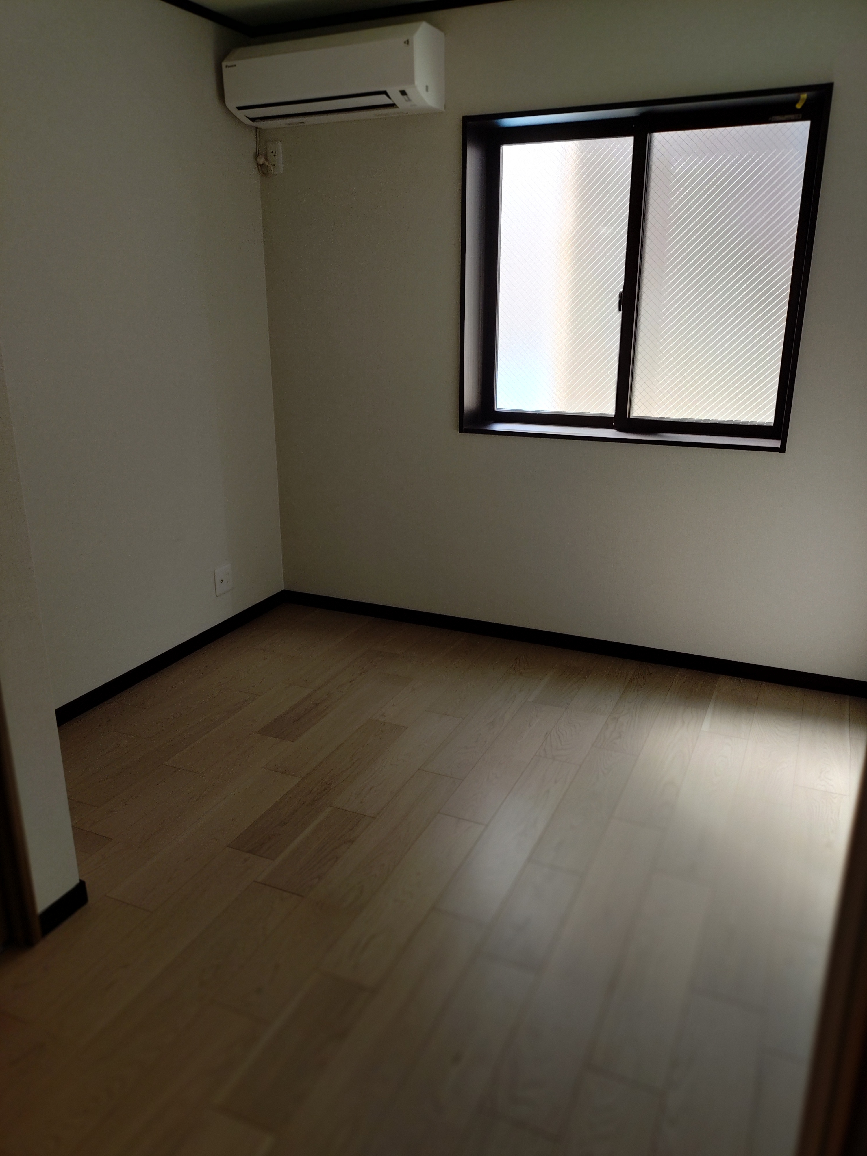 東京都台東区の賃貸住宅退去後の原状回復クリーニングの作業後3