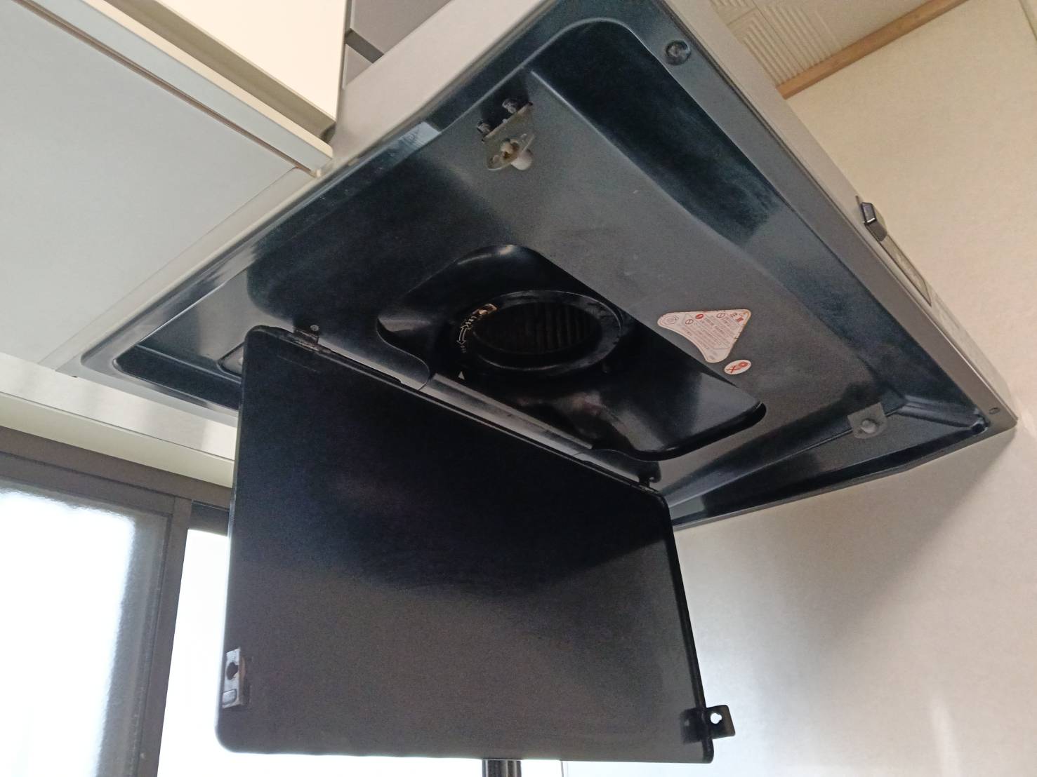 千葉県木更津市長須賀のレンジフードクリーニングの作業後1