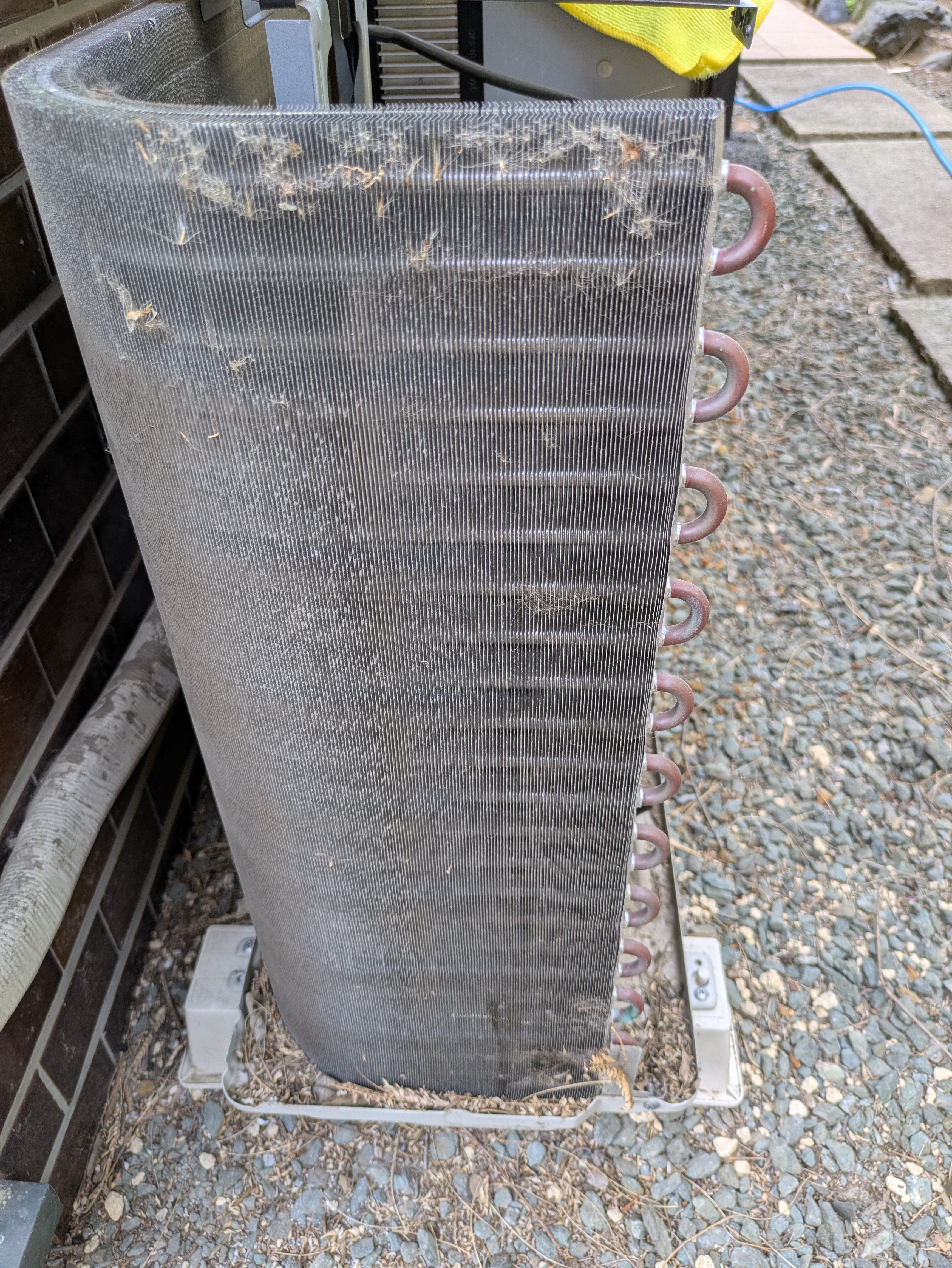 埼玉県さいたま市岩槻区本町の壁掛けエアコンの作業前2