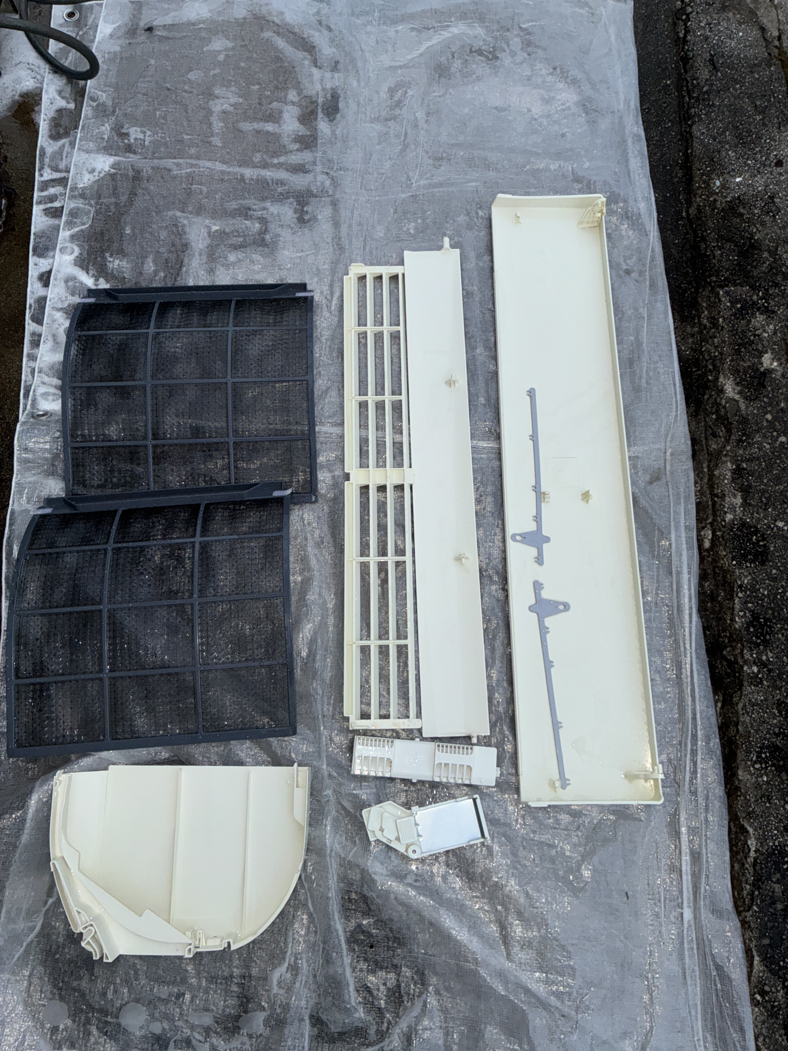 大阪府東大阪市御幸町の壁掛けエアコンの作業後1