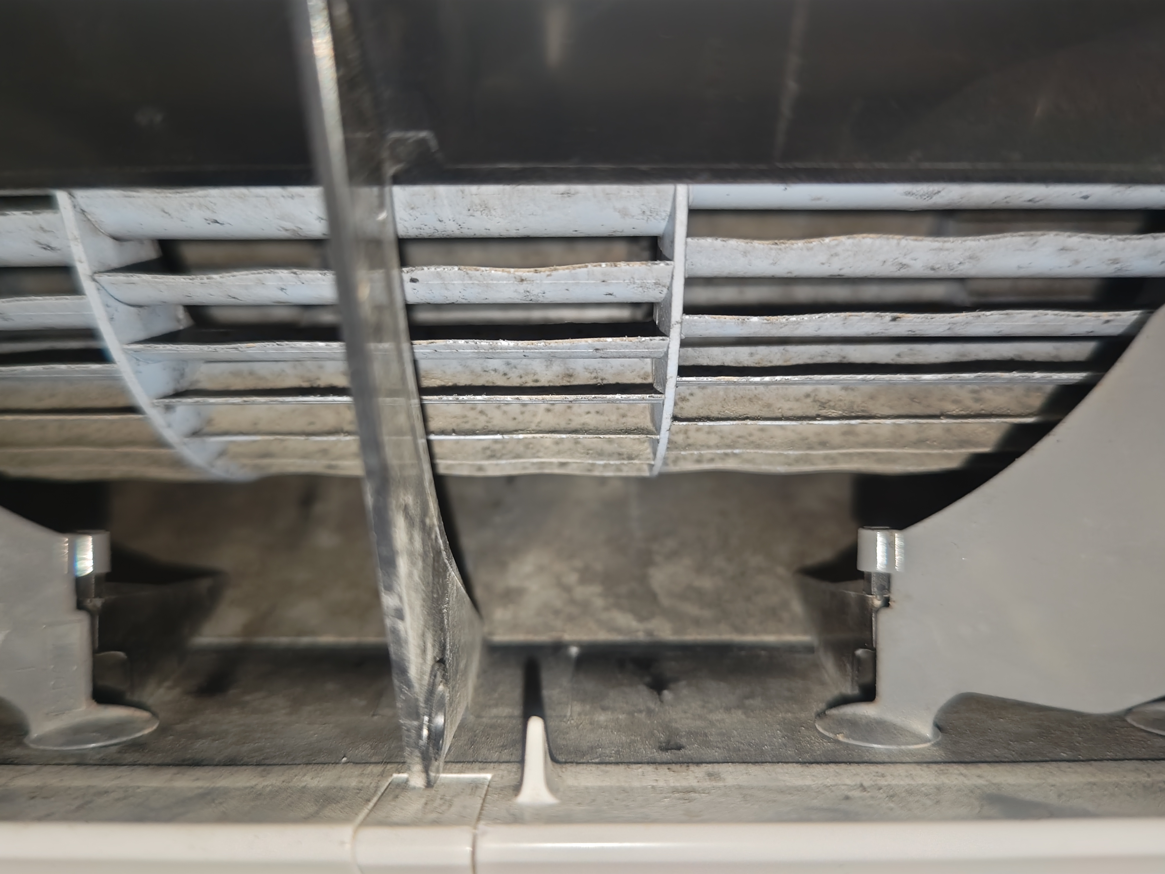 東京都台東区蔵前のお掃除機能付きエアコンの作業前2