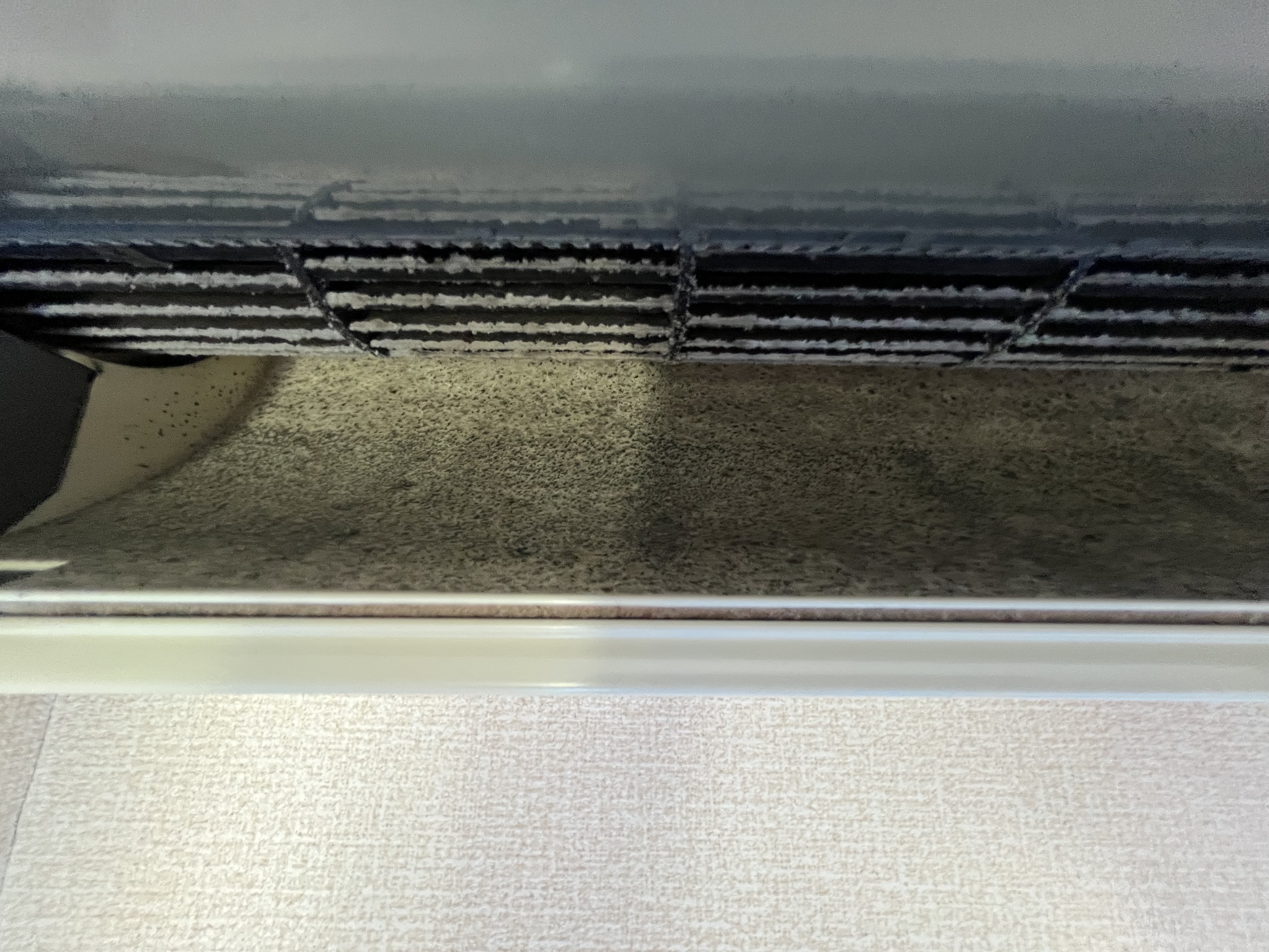 埼玉県入間市の壁掛けエアコンの作業前1