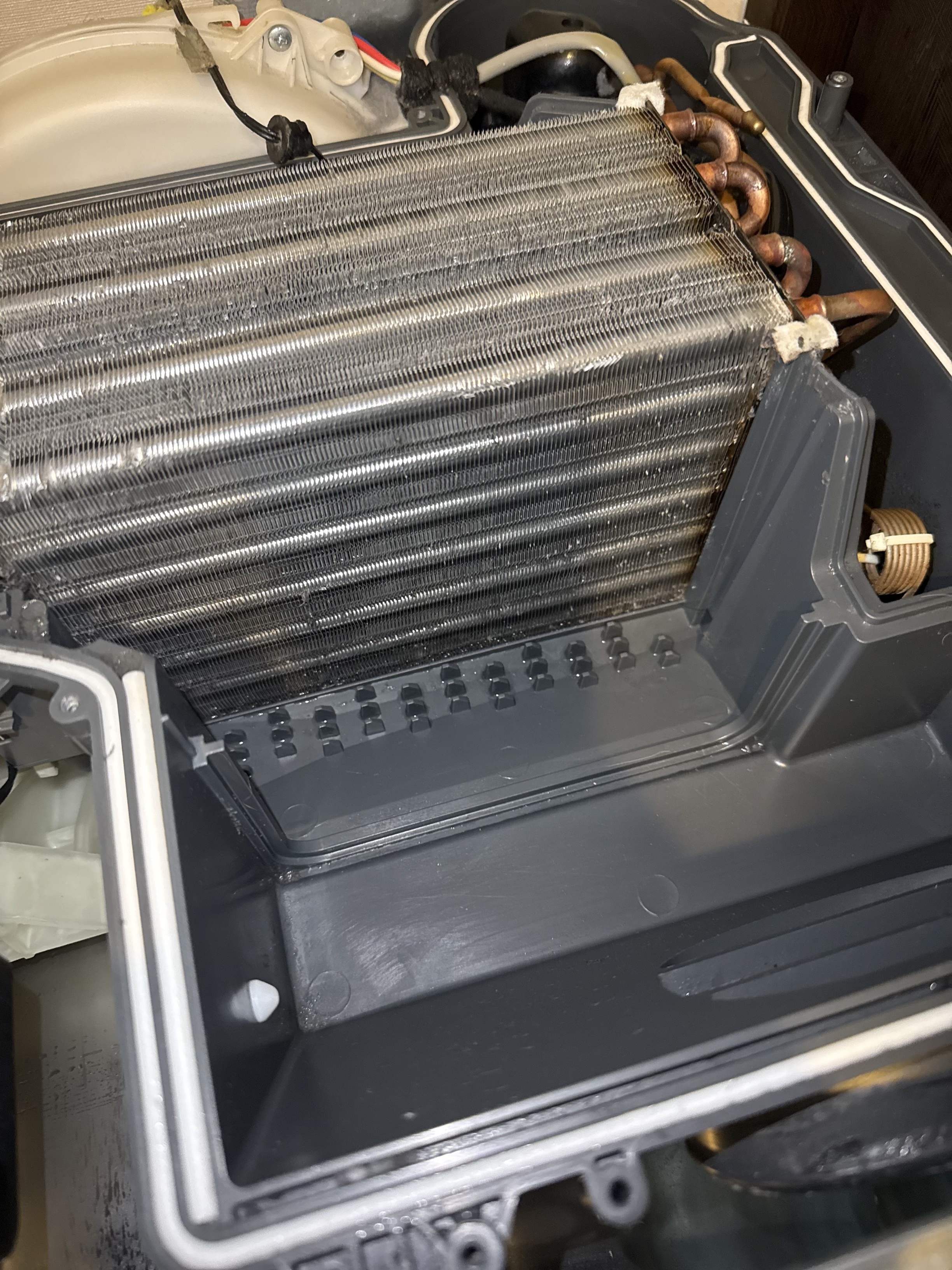 大阪府大阪市鶴見区の洗濯機分解クリーニングの作業後1