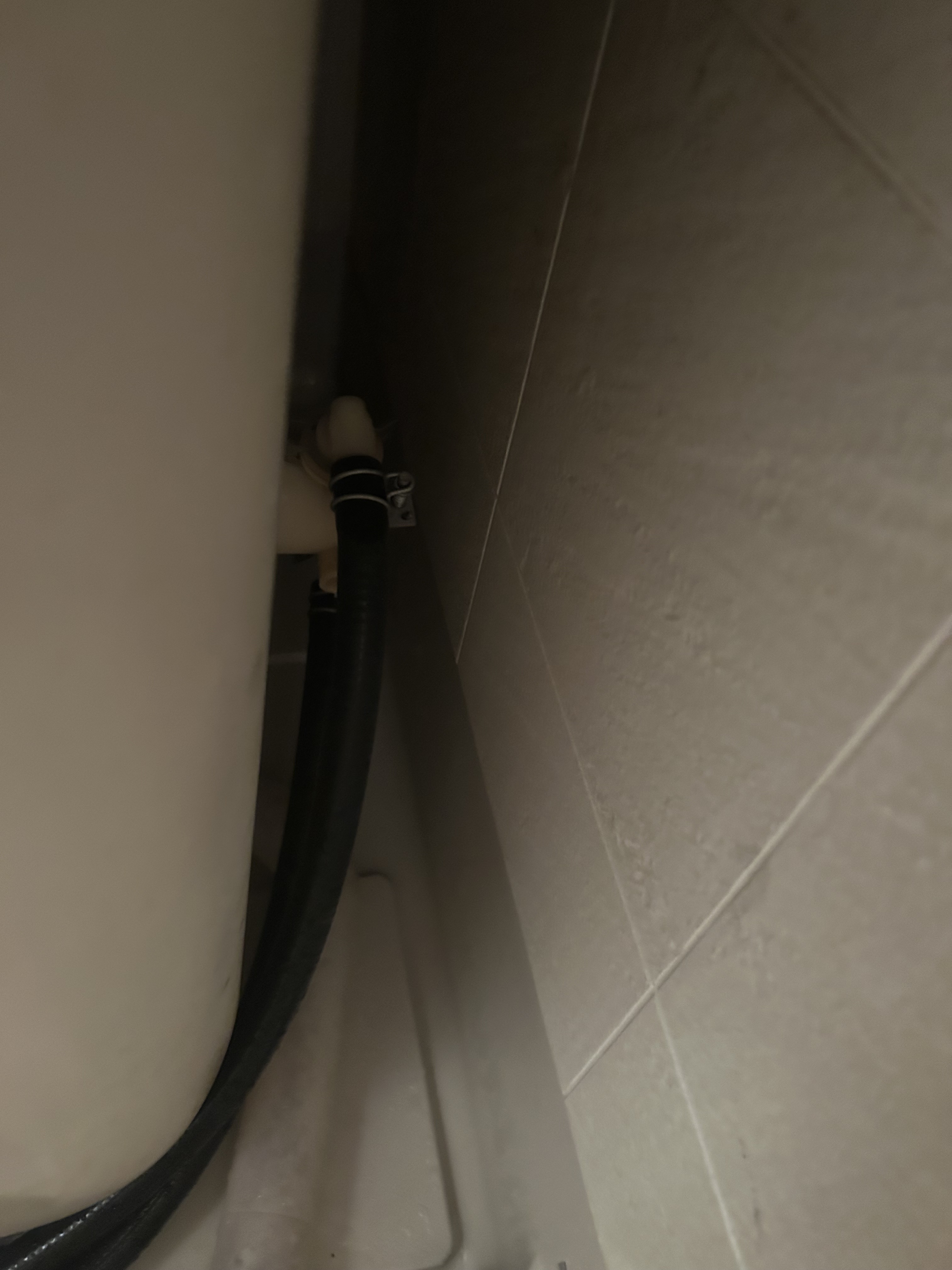 神奈川県川崎市多摩区登戸の浴室・お風呂クリーニングの作業後1