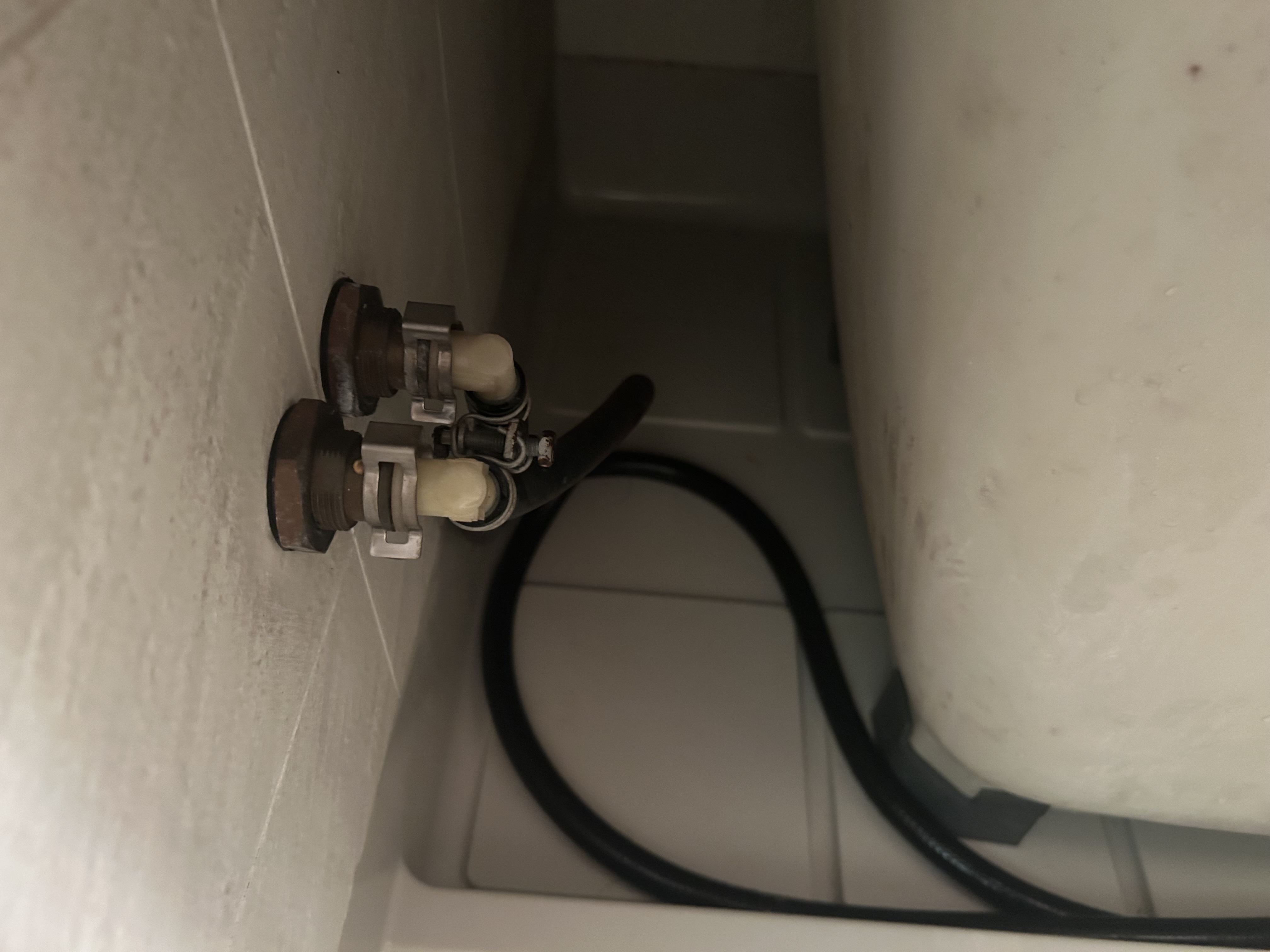 神奈川県川崎市多摩区登戸の浴室・お風呂クリーニングの作業後3