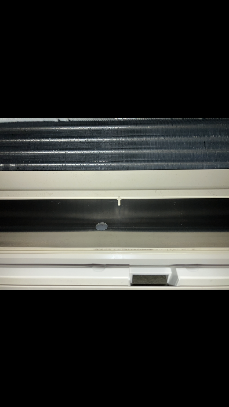 茨城県那珂市のお掃除機能付きエアコンの作業後2