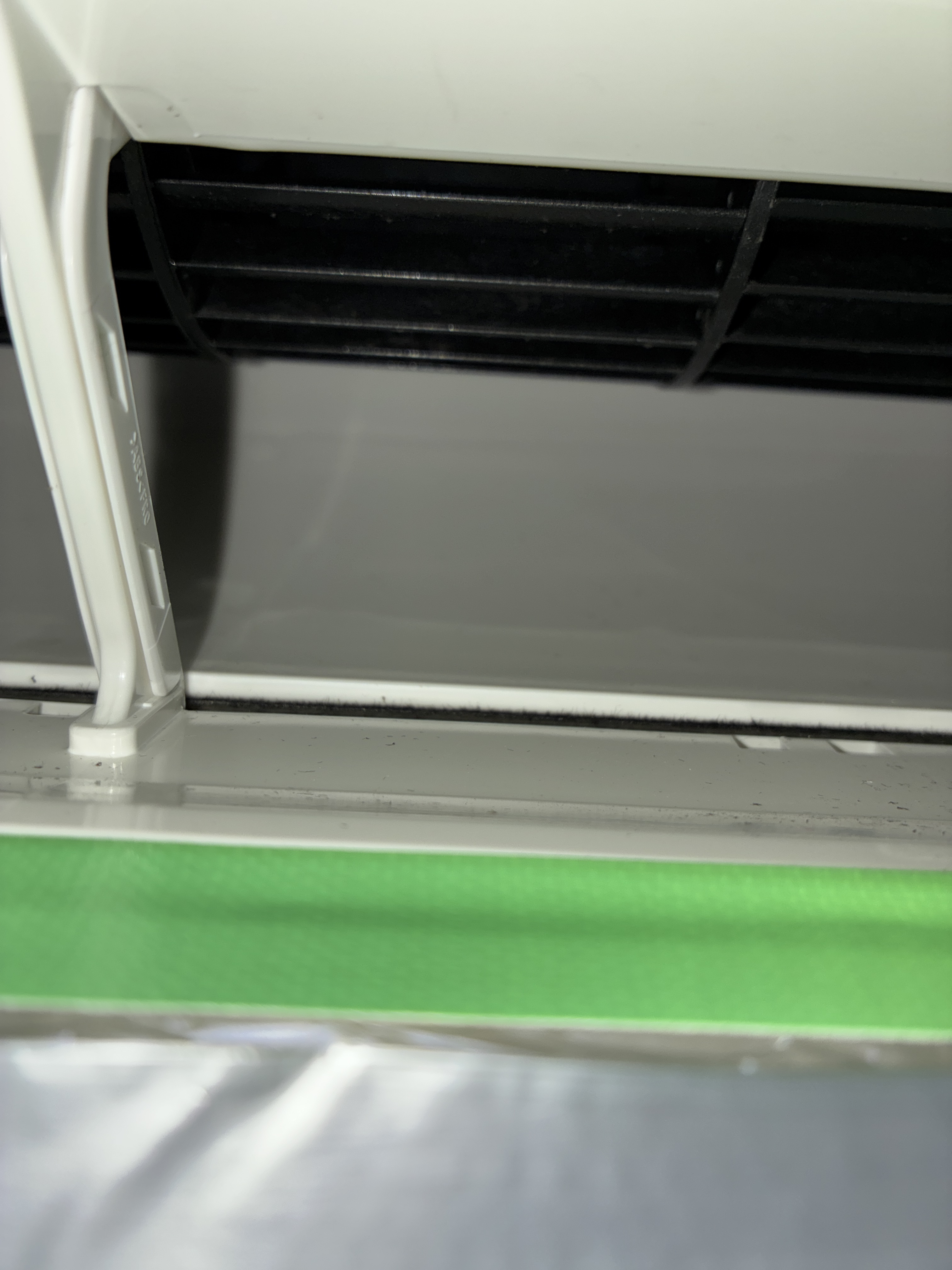 大阪府大阪市淀川区の壁掛けエアコンの作業前1