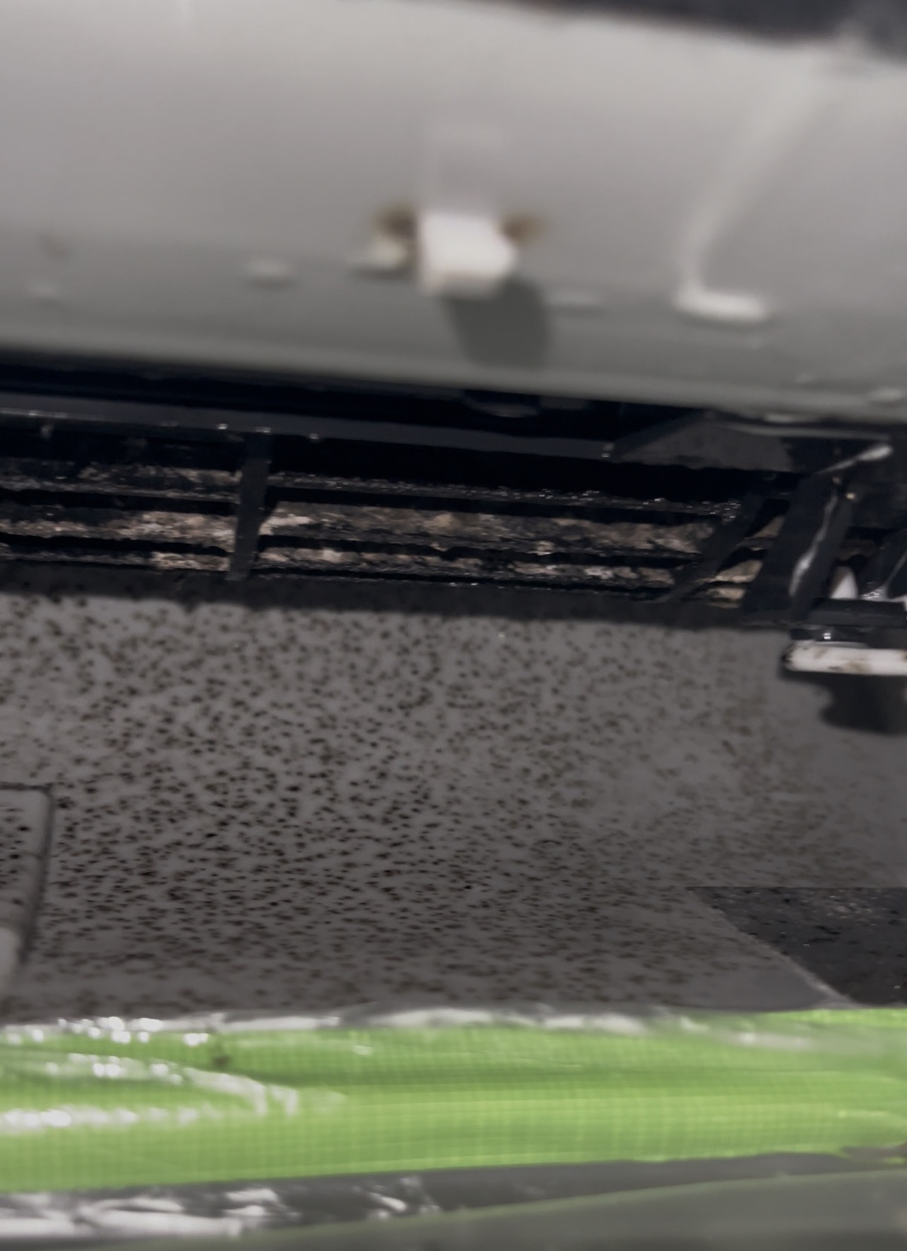 京都府長岡京市の壁掛けエアコンの作業前1