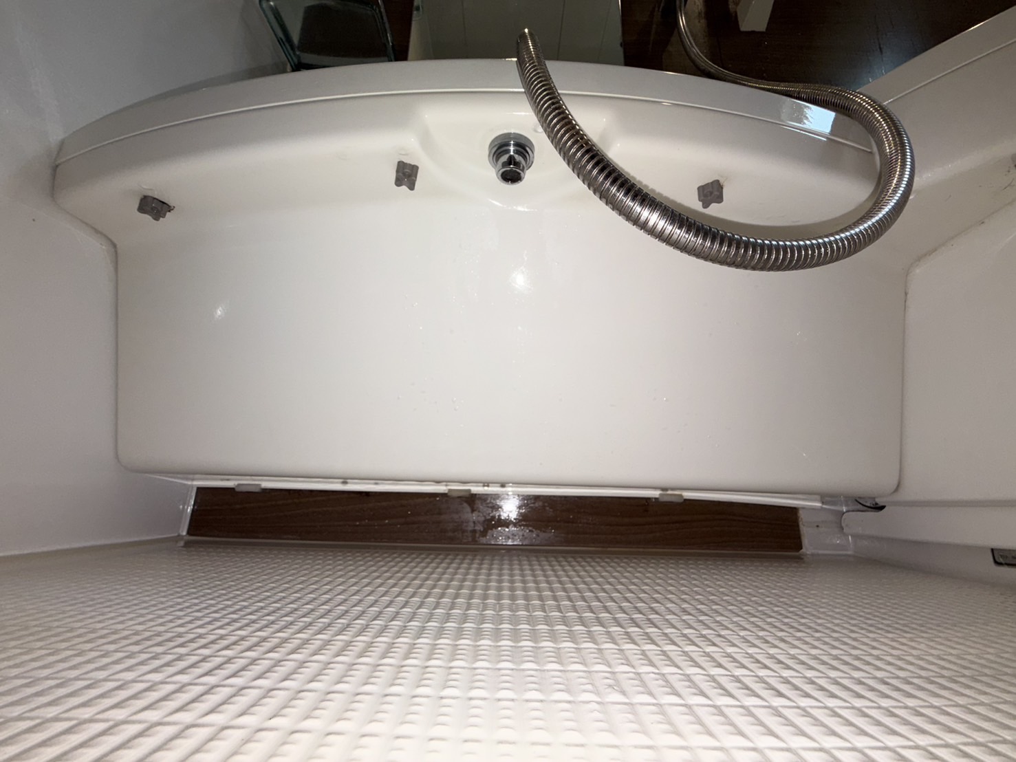 千葉県袖ケ浦市袖ヶ浦駅前の浴室・お風呂クリーニングの作業後1