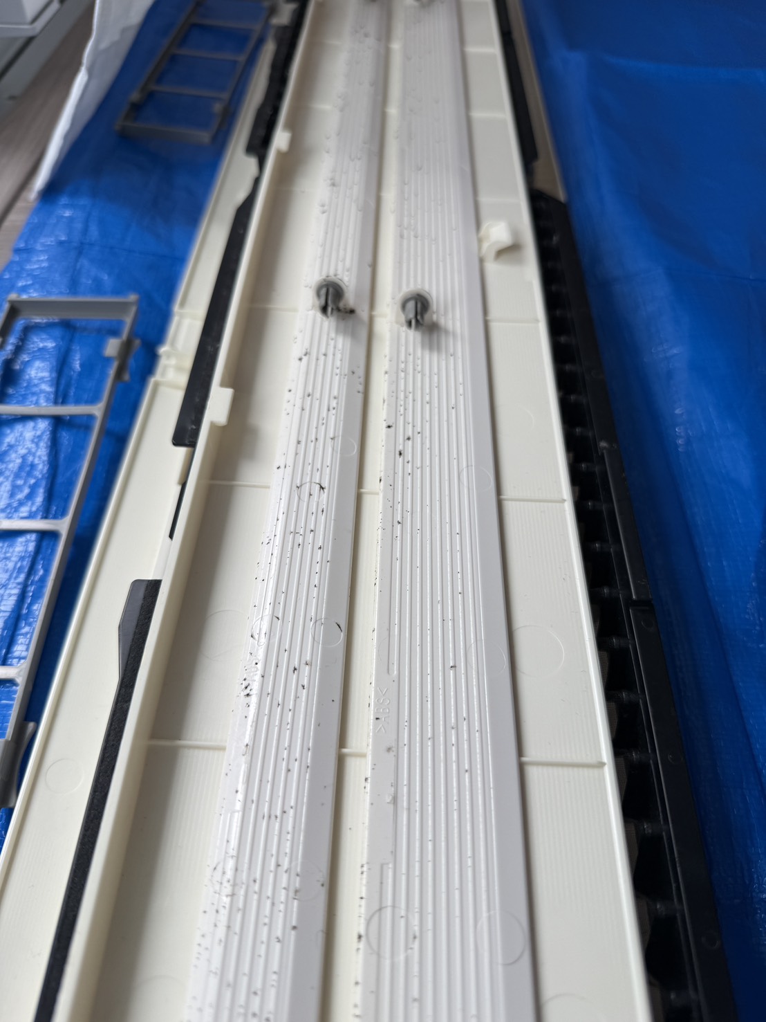 東京都港区南麻布の家庭用天井埋め込みエアコンの作業前3