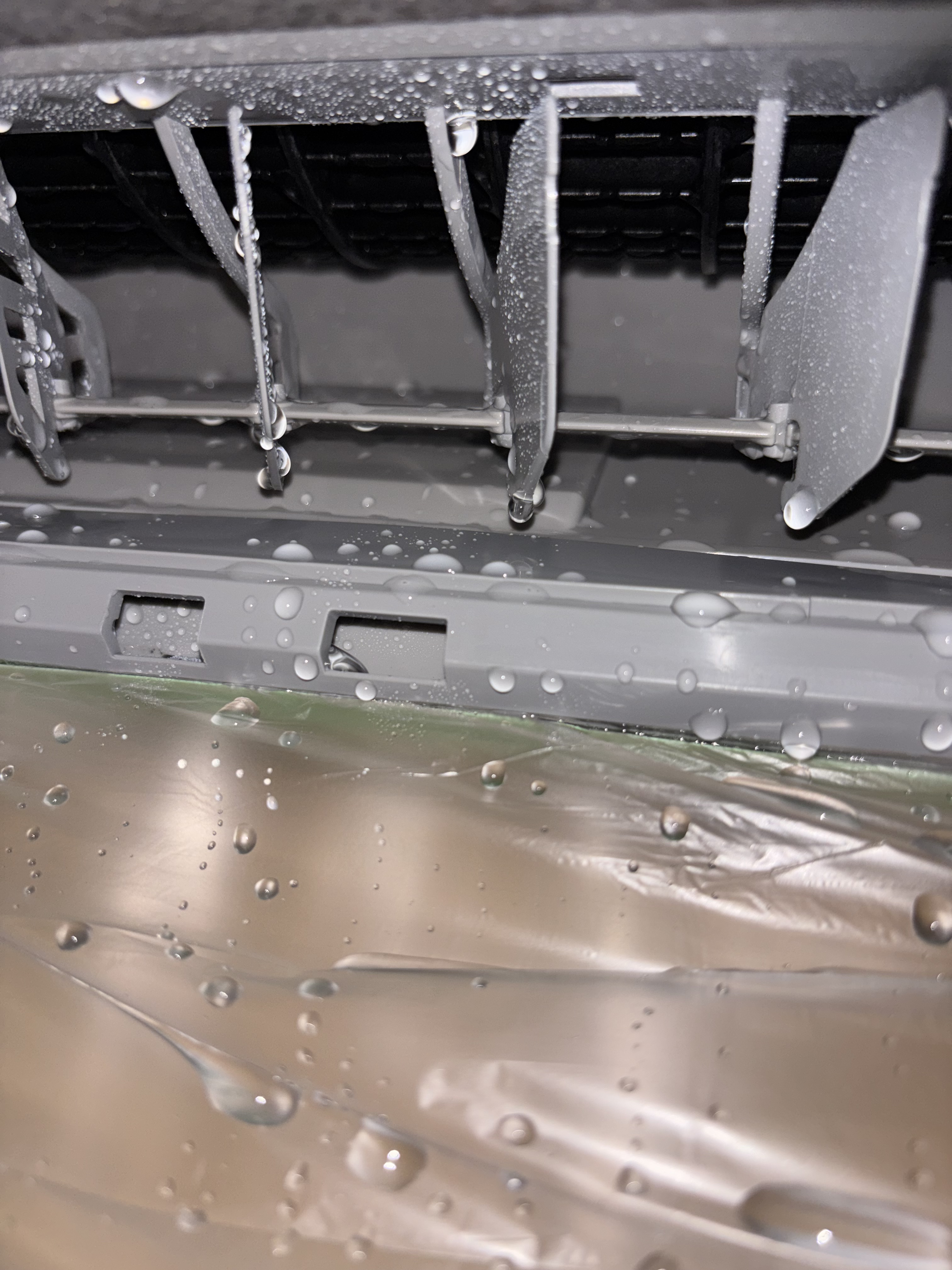 神奈川県藤沢市の壁掛けエアコンの作業後1