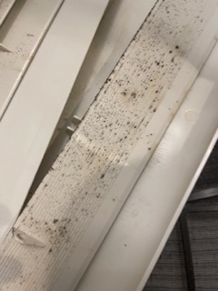 東京都世田谷区新町の壁掛けエアコンの作業前1