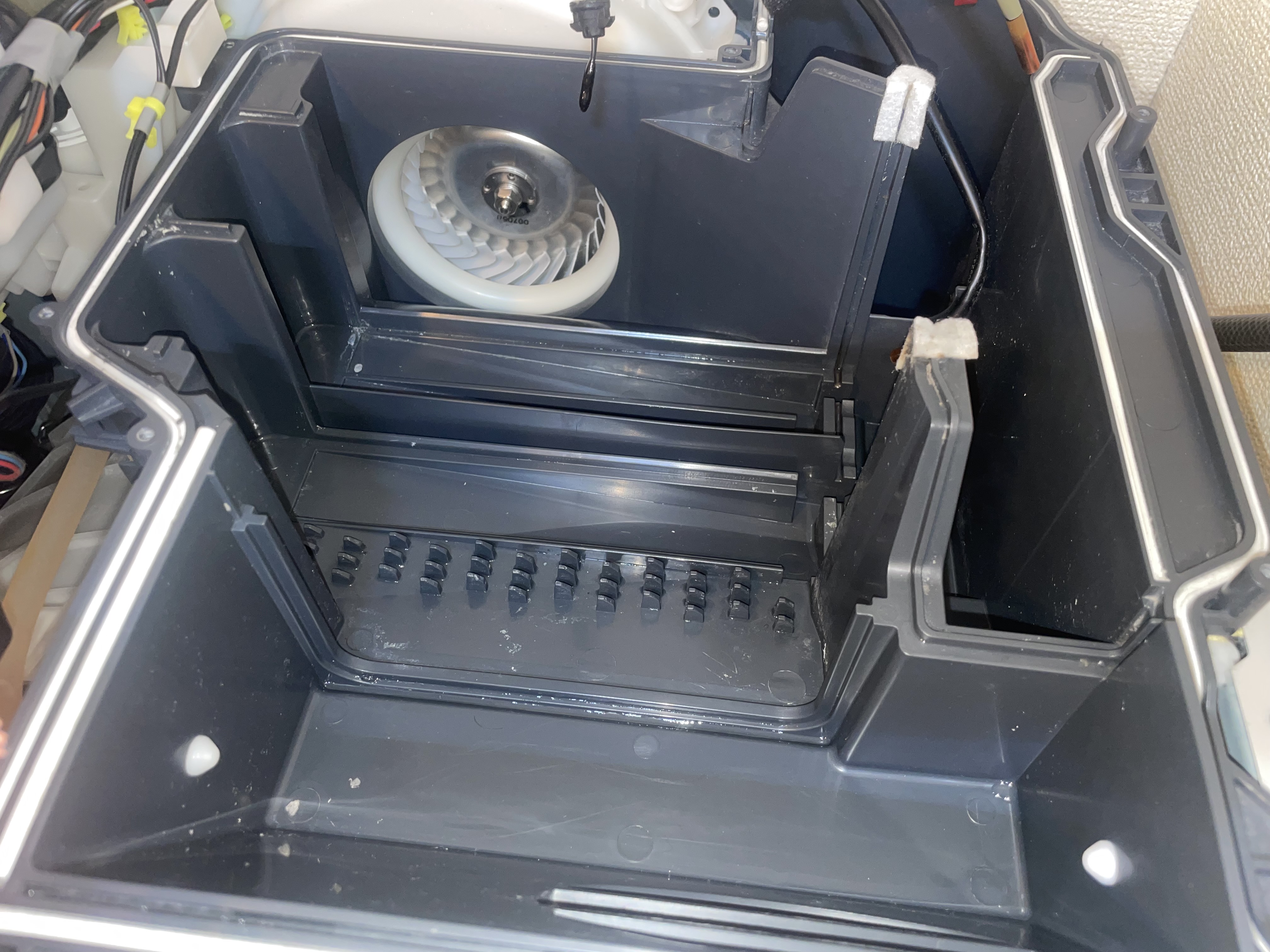 愛知県名古屋市中村区佐古前町の洗濯機分解クリーニングの作業後3