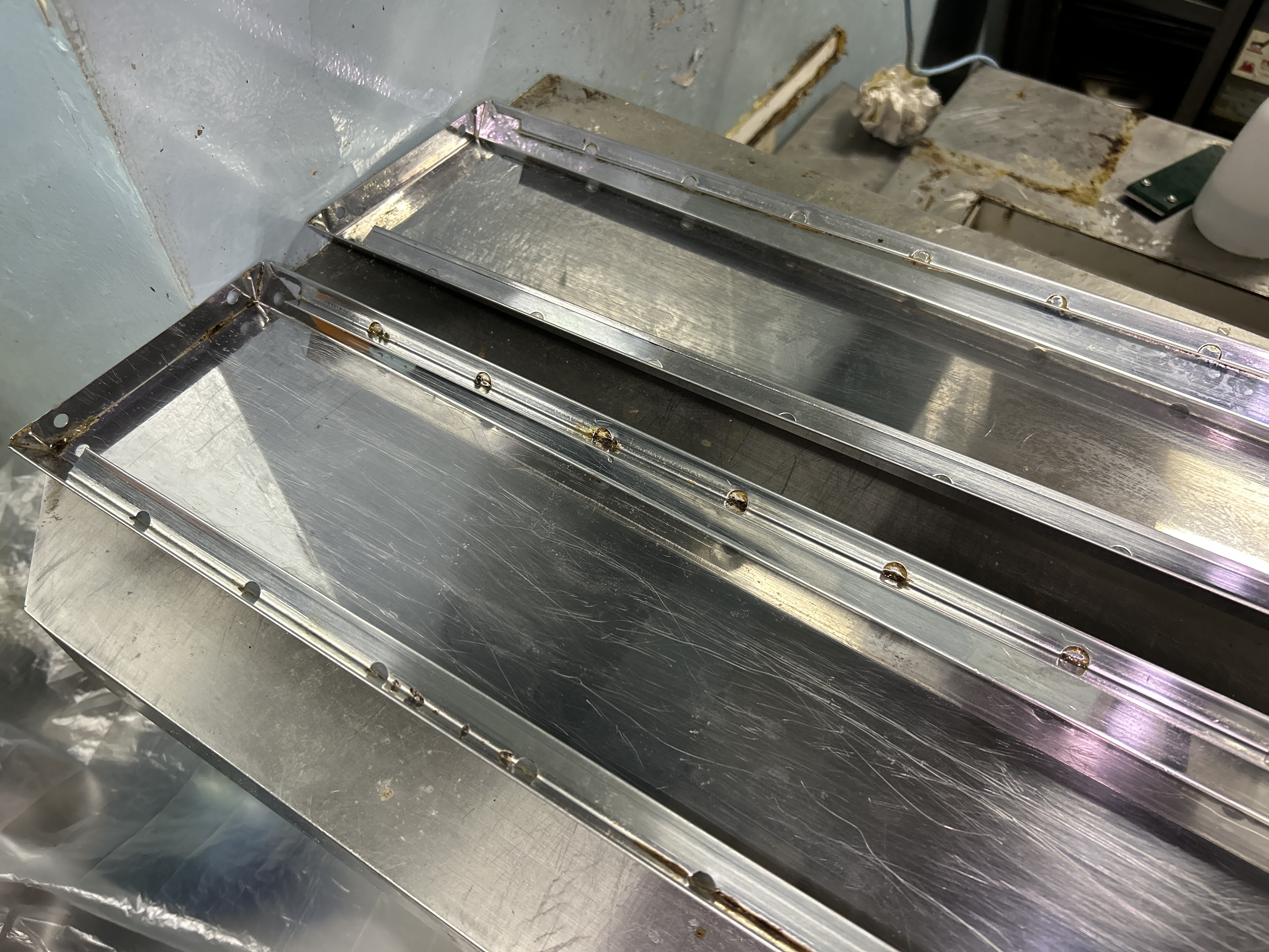 神奈川県横浜市青葉区青葉台の飲食店清掃の作業後2