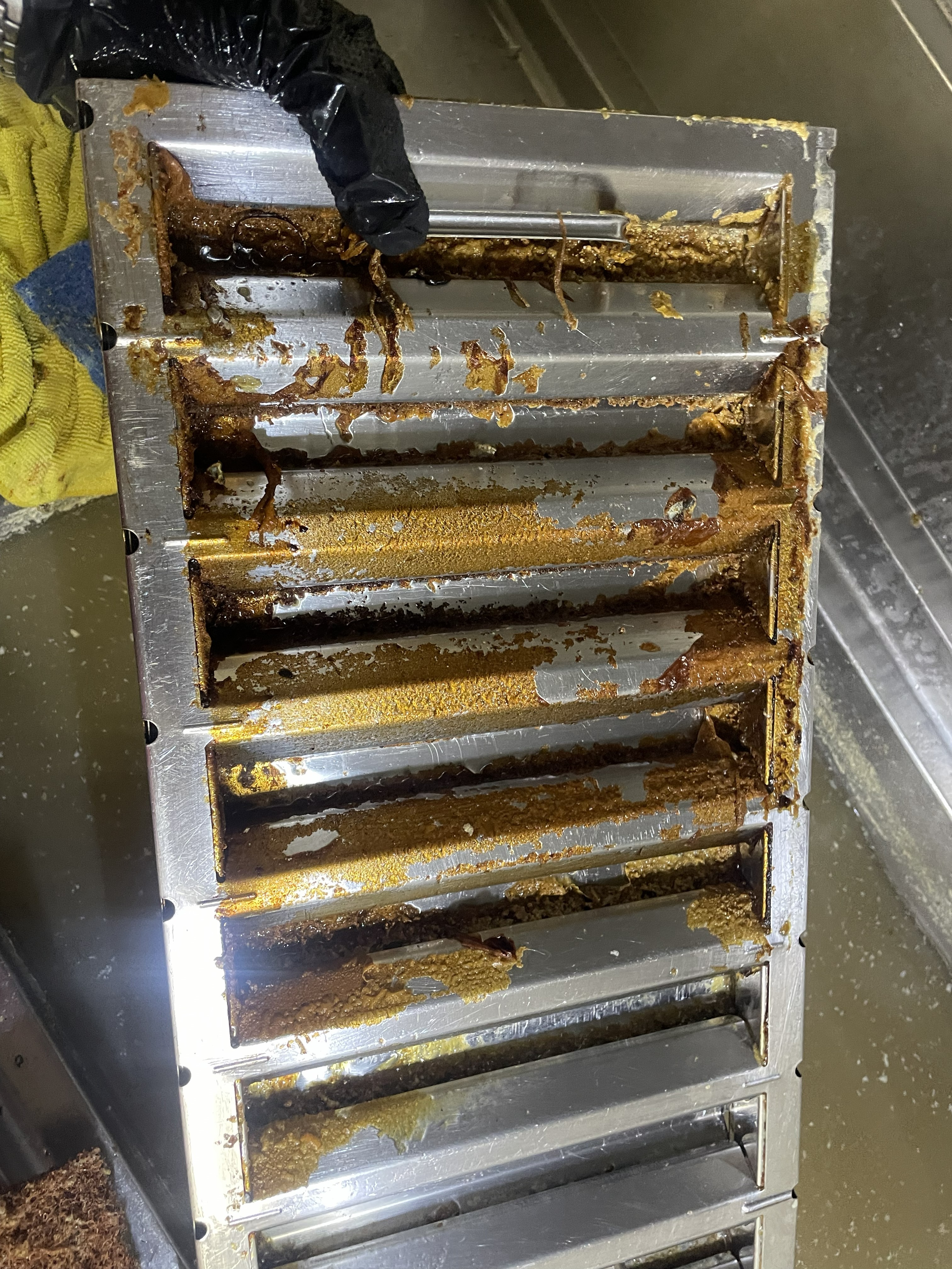 神奈川県横浜市青葉区青葉台の飲食店清掃の作業前3