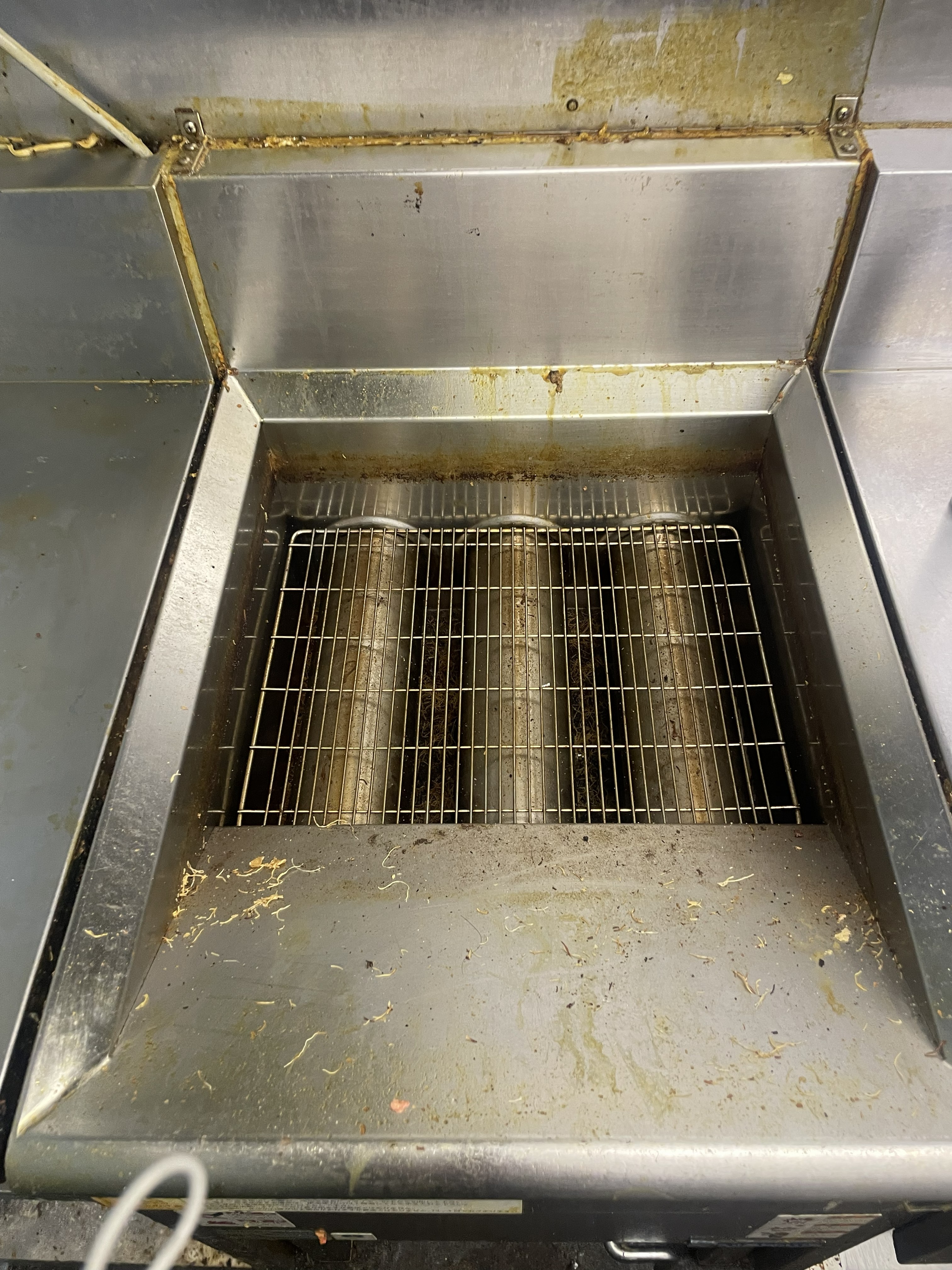 神奈川県相模原市中央区相模原の飲食店清掃の作業前1