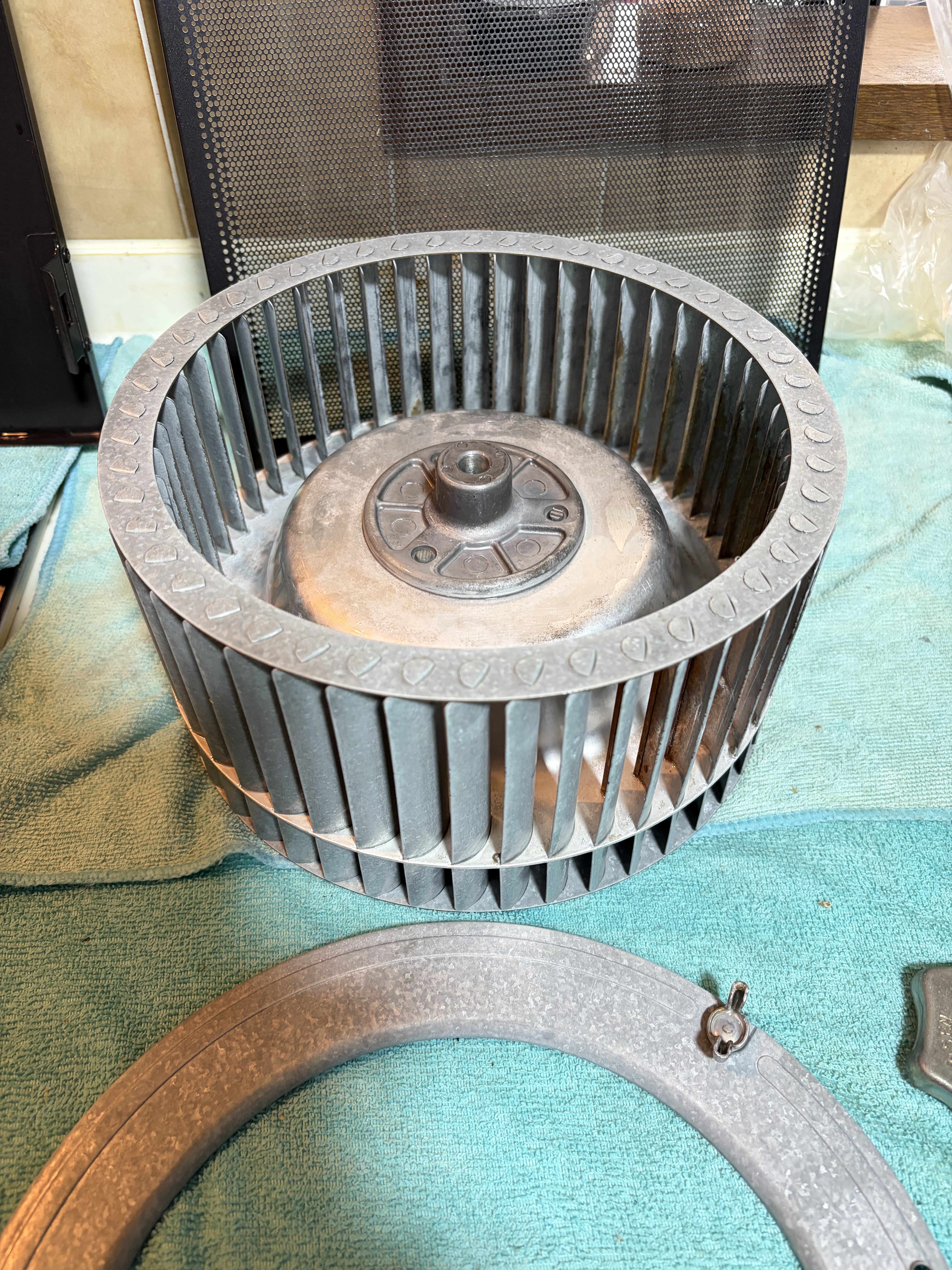 神奈川県横浜市旭区川井本町のレンジフードクリーニングの作業後2