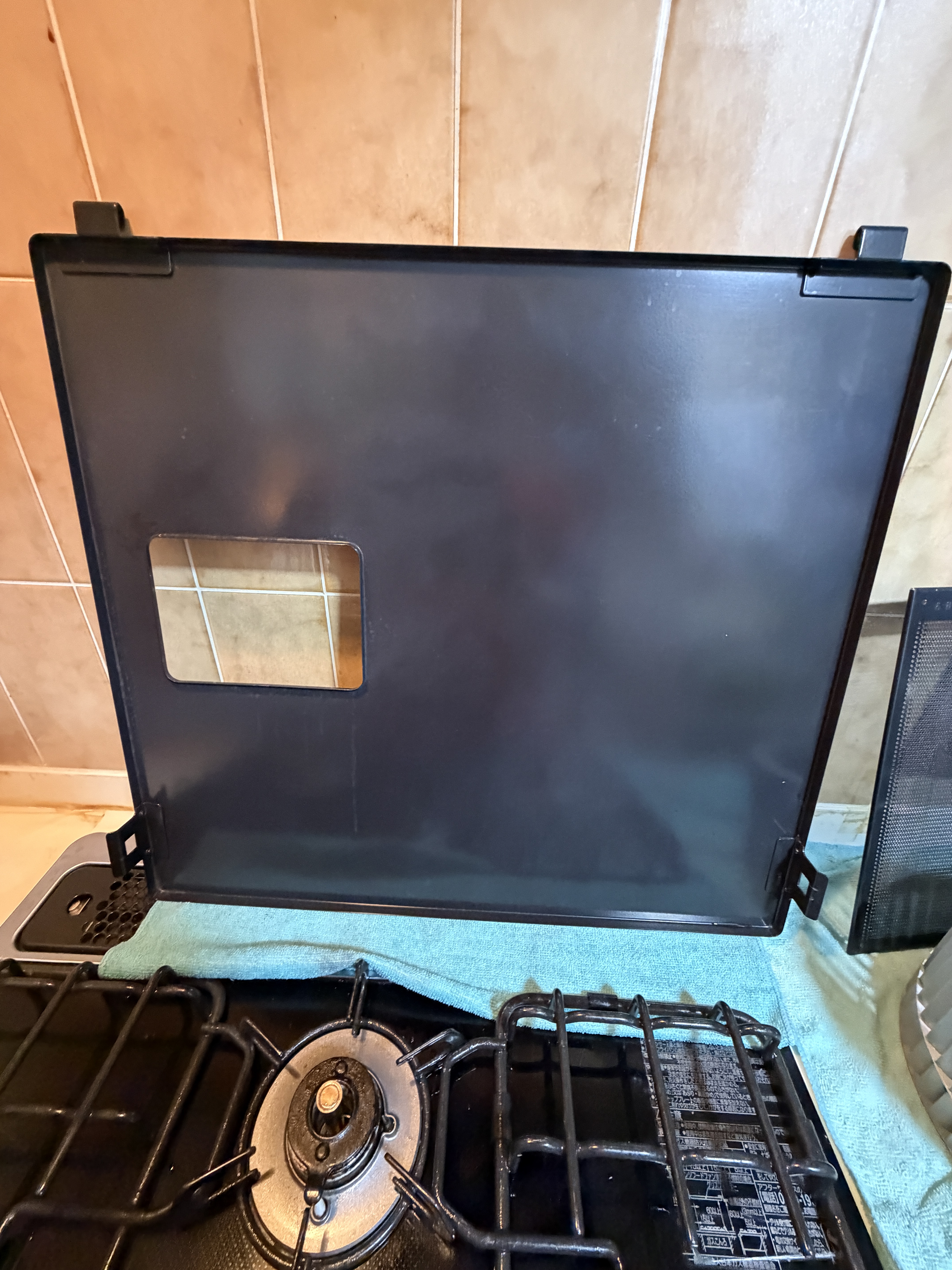 神奈川県横浜市旭区川井本町のレンジフードクリーニングの作業後3