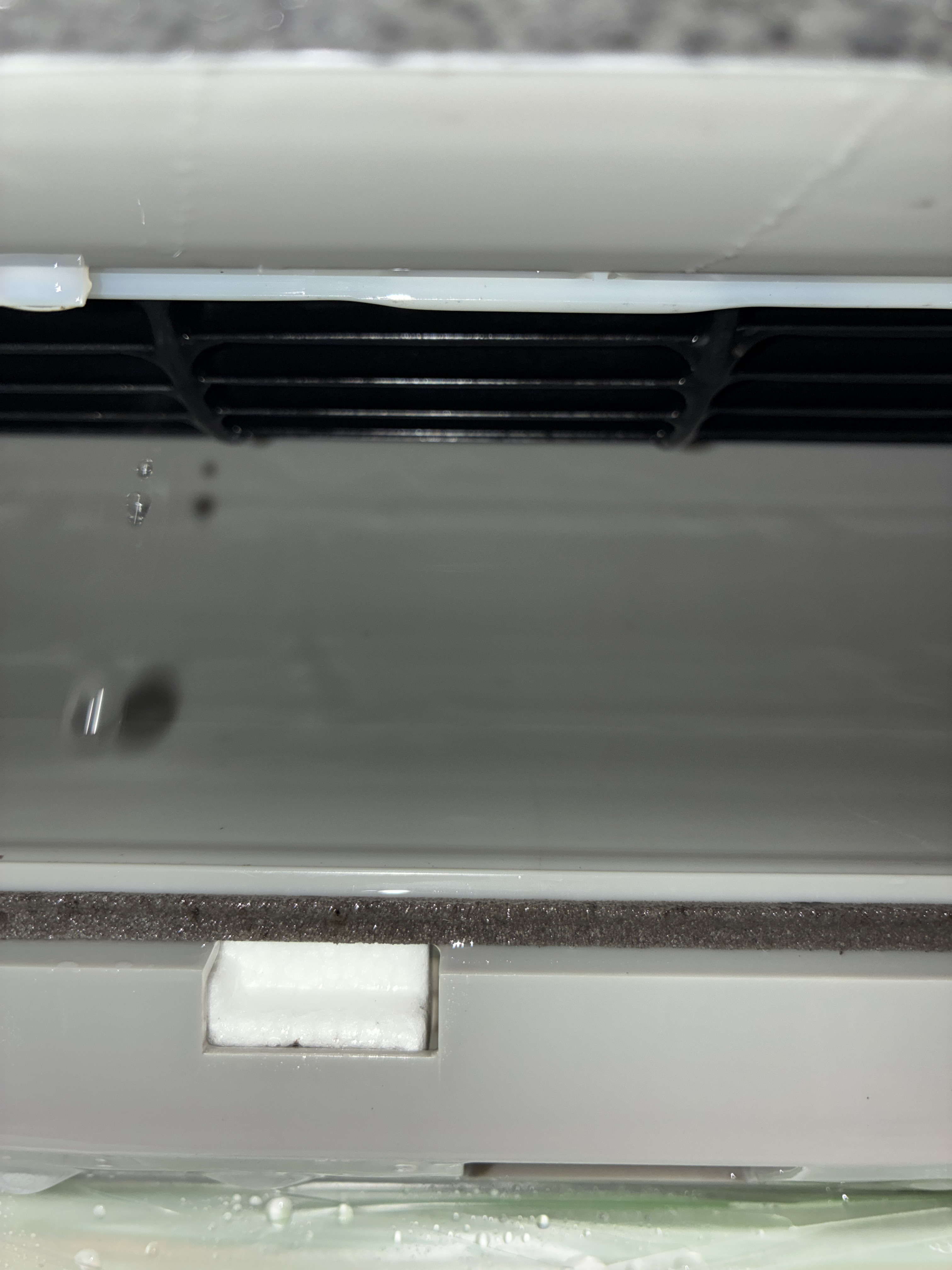 大阪府高槻市紺谷町の壁掛けエアコンの作業後1