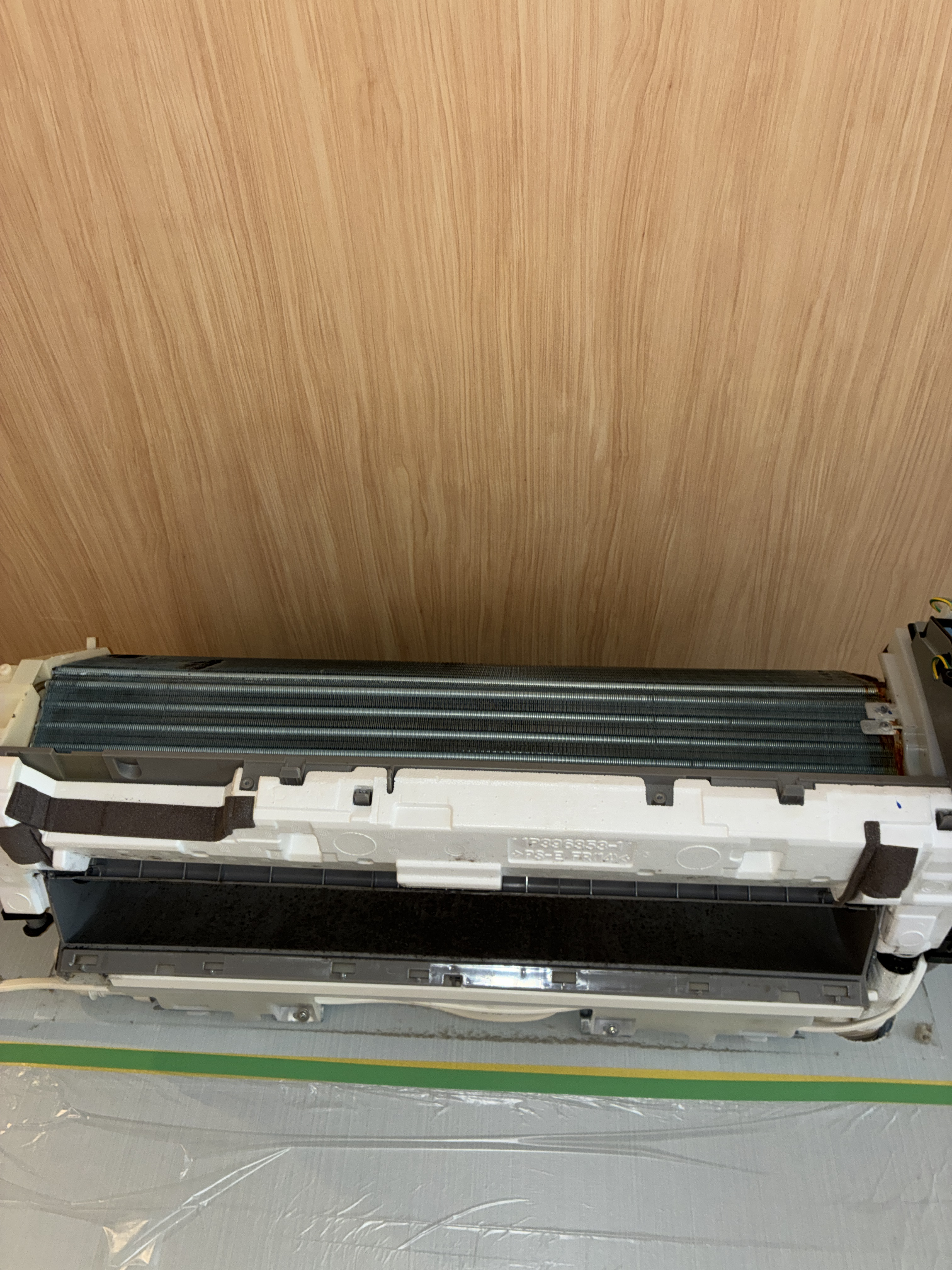 大阪府高槻市高垣町の壁掛けエアコンの作業後1