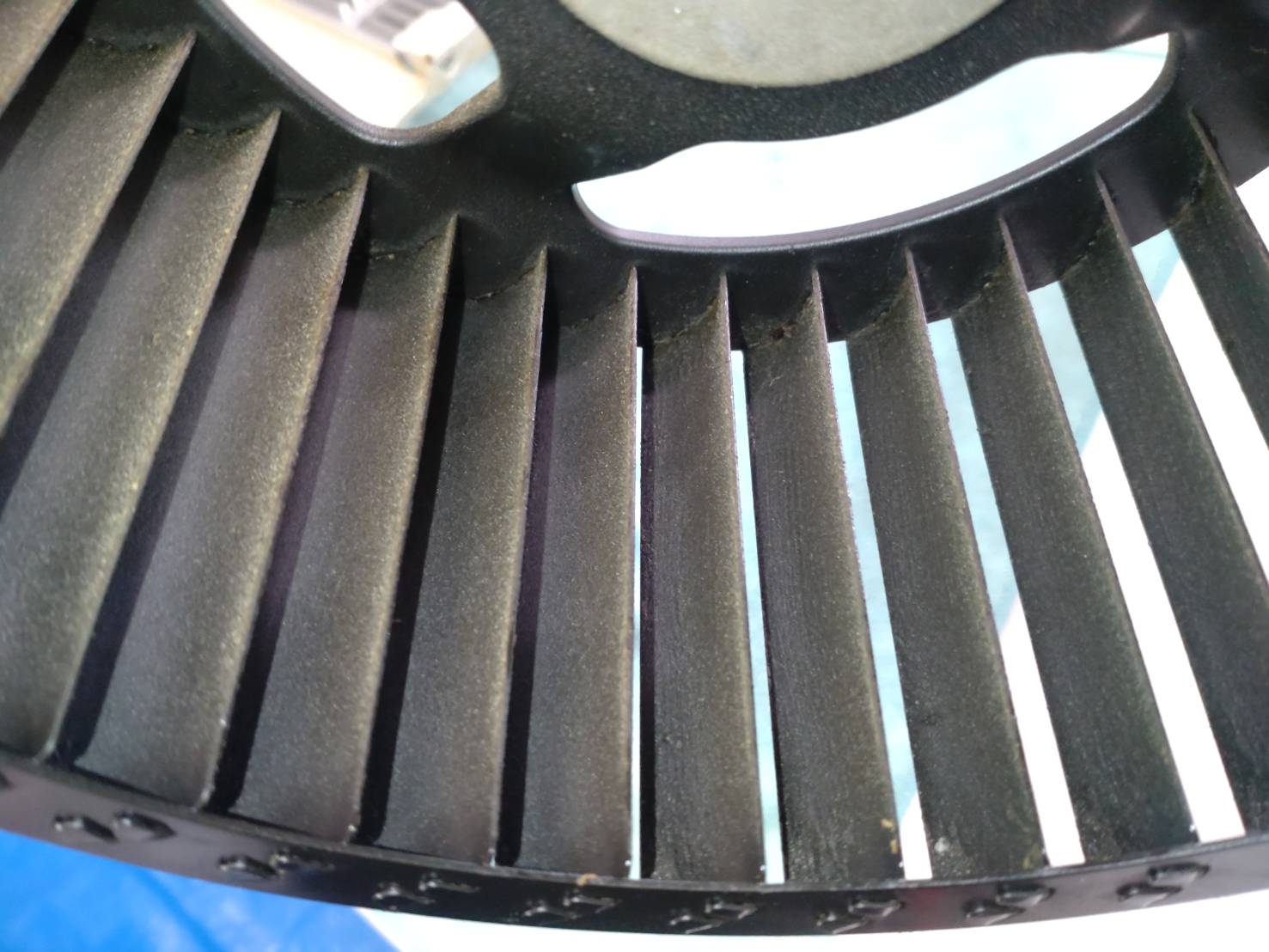 東京都品川区西大井のレンジフードクリーニングの作業前2