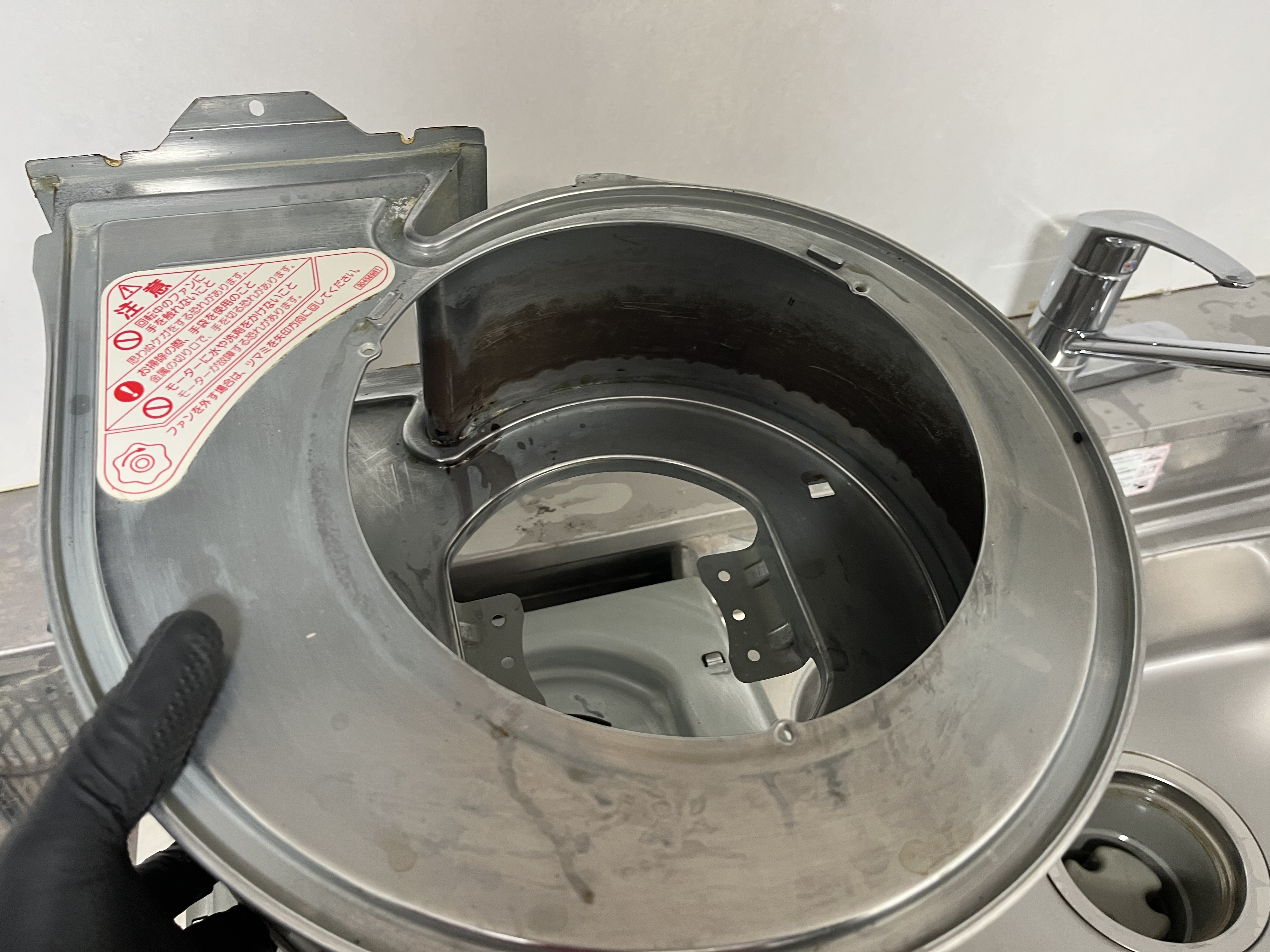 京都府京都市右京区嵯峨広沢南下馬野町の投資用中古物件の徹底クリーニングの作業後2