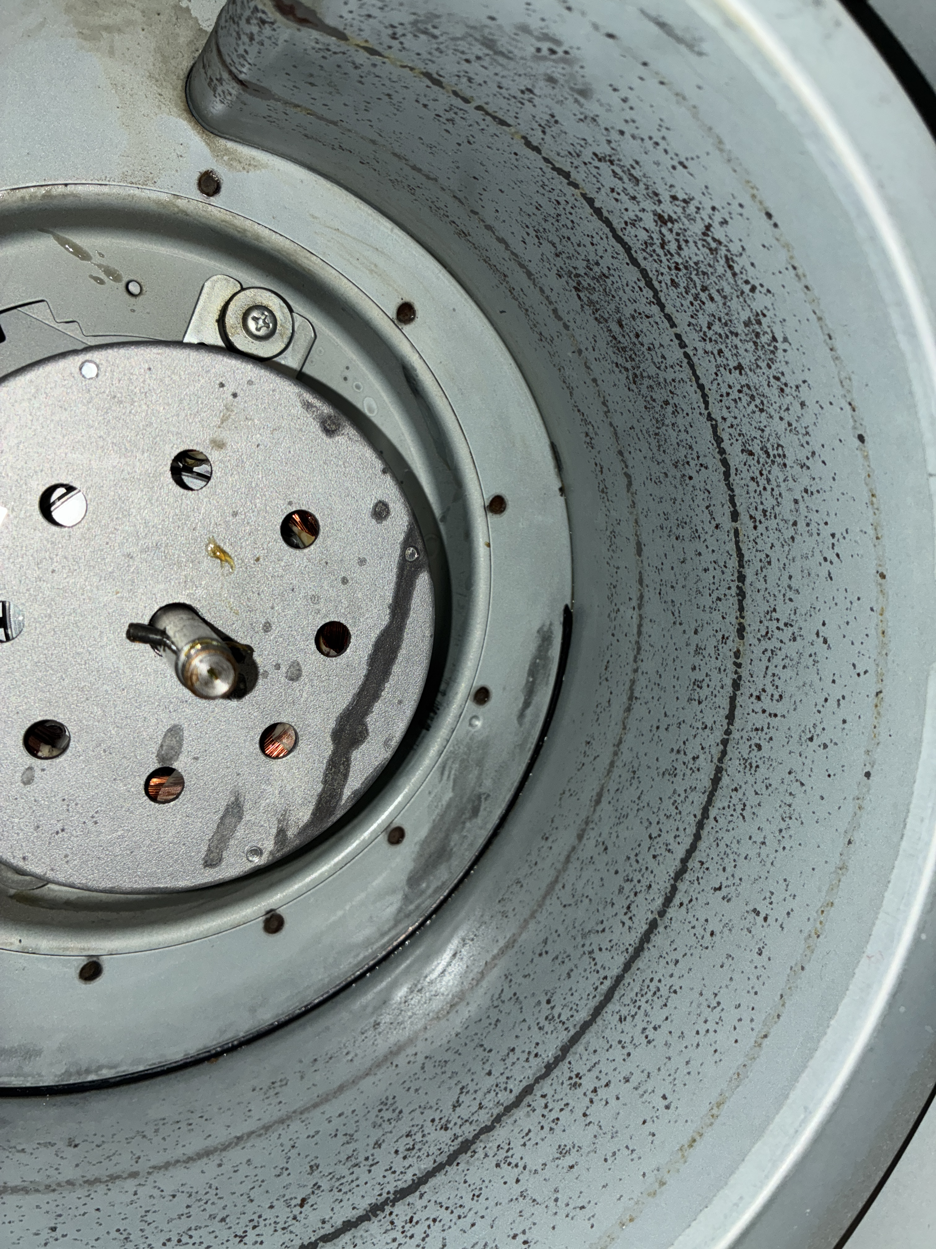 大阪府大阪狭山市のレンジフードクリーニングの作業後1