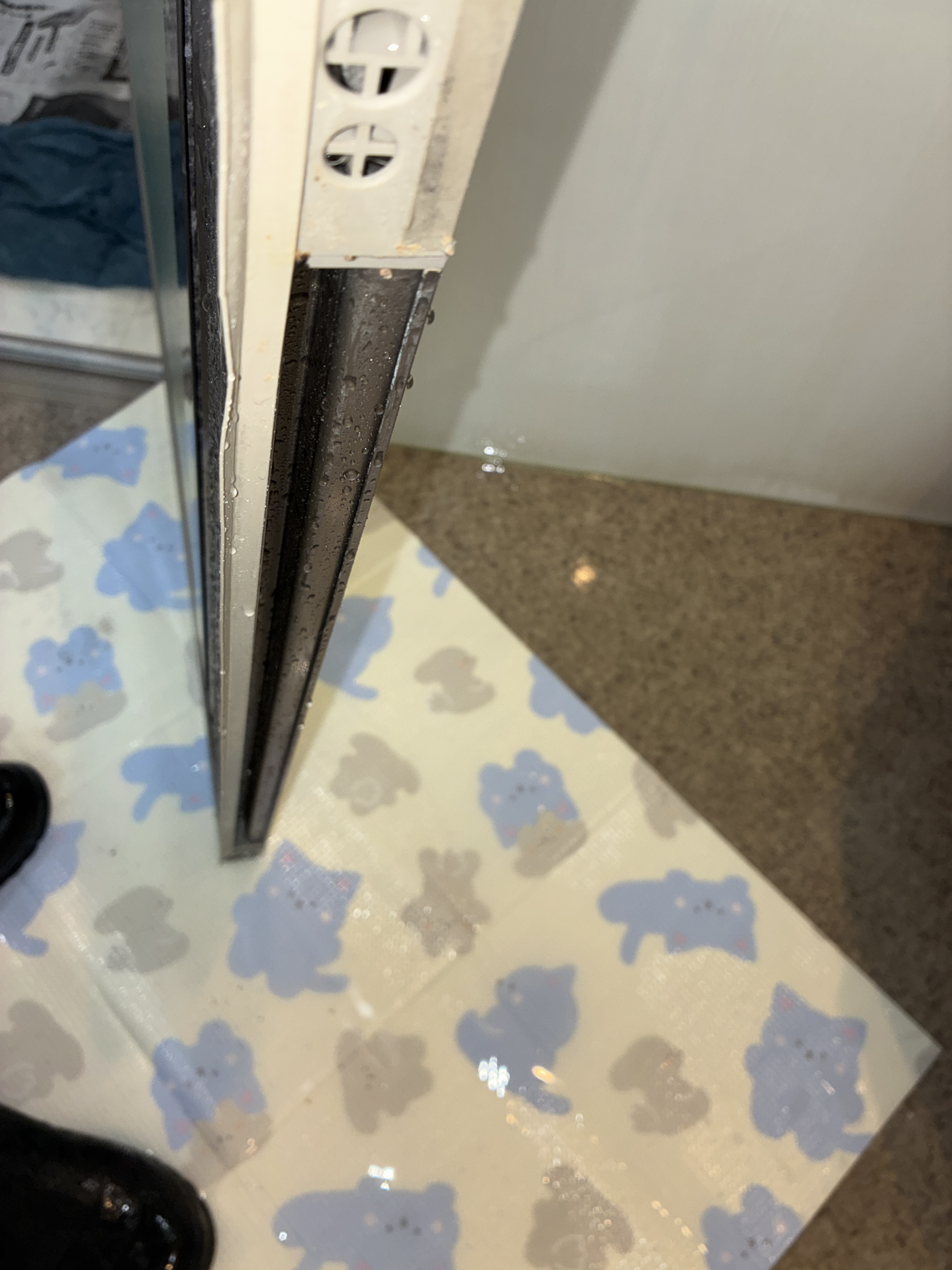 大阪府大阪狭山市の浴室・お風呂クリーニングの作業後1