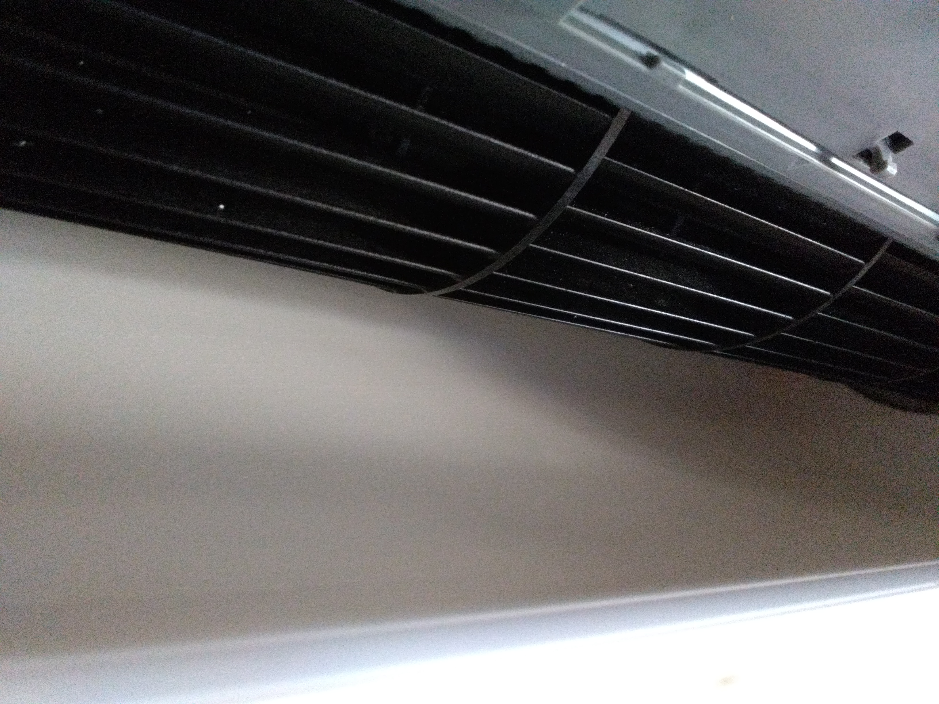 青森県八戸市の壁掛けエアコンの作業後1