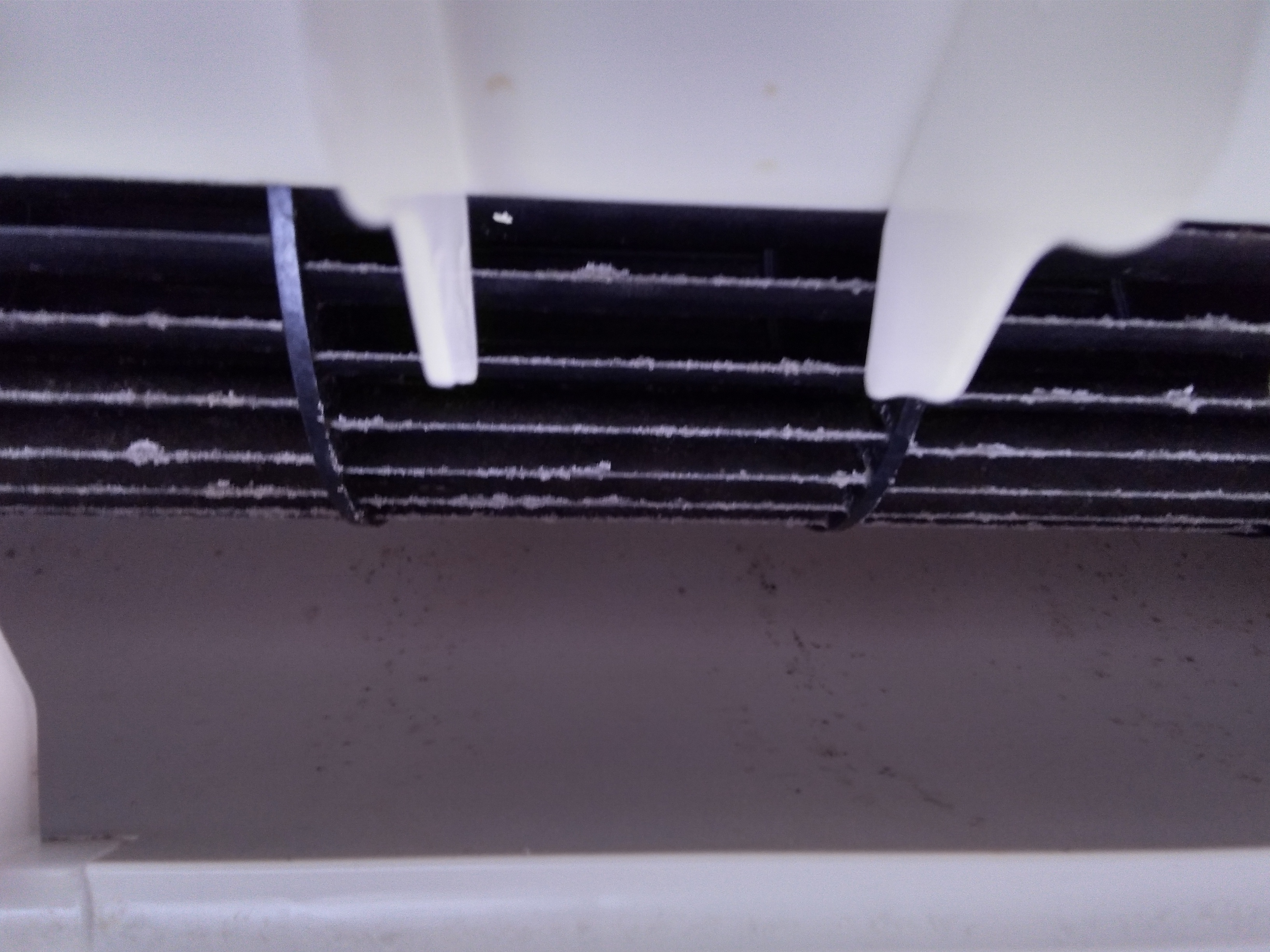 福島県いわき市のお掃除機能付きエアコンの作業前1