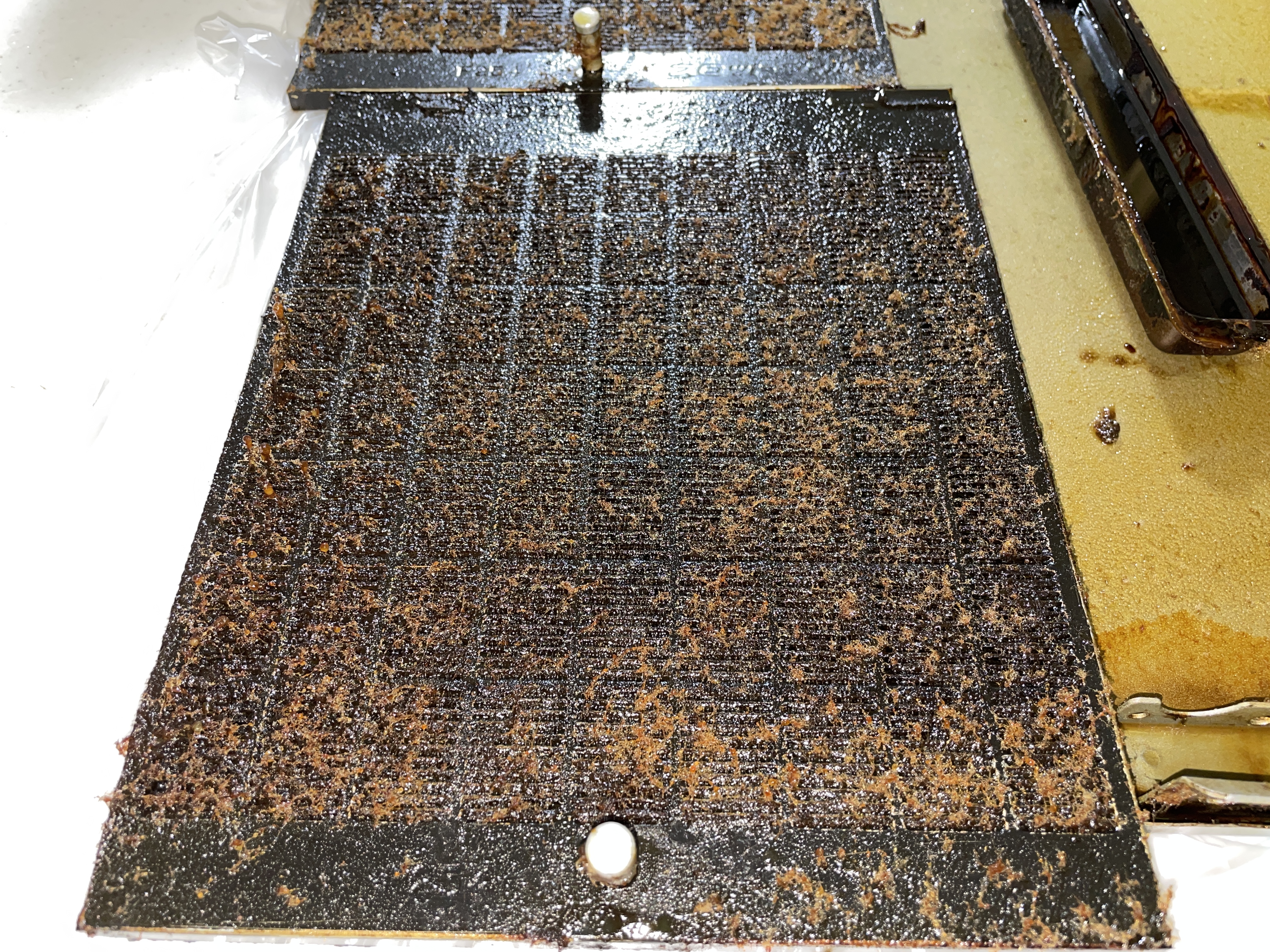 愛知県名古屋市千種区茶屋ヶ坂のレンジフードクリーニングの作業前2