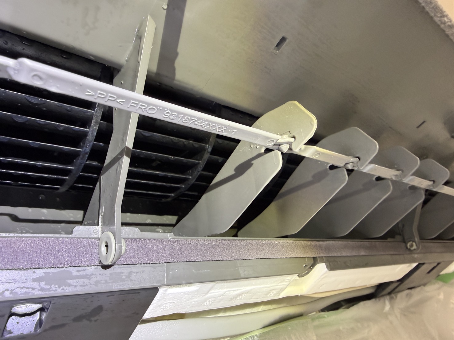 東京都荒川区町屋のお掃除機能付きエアコンの作業後3