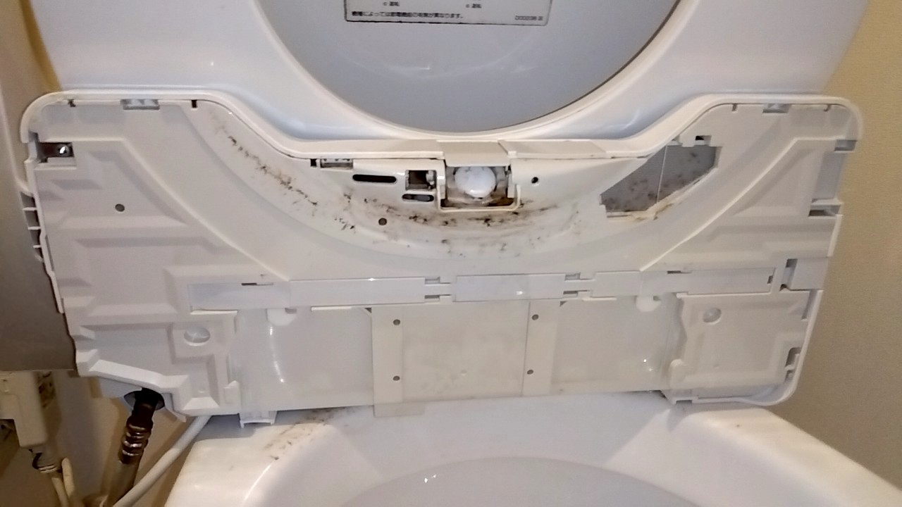 東京都練馬区のトイレクリーニングの作業前2
