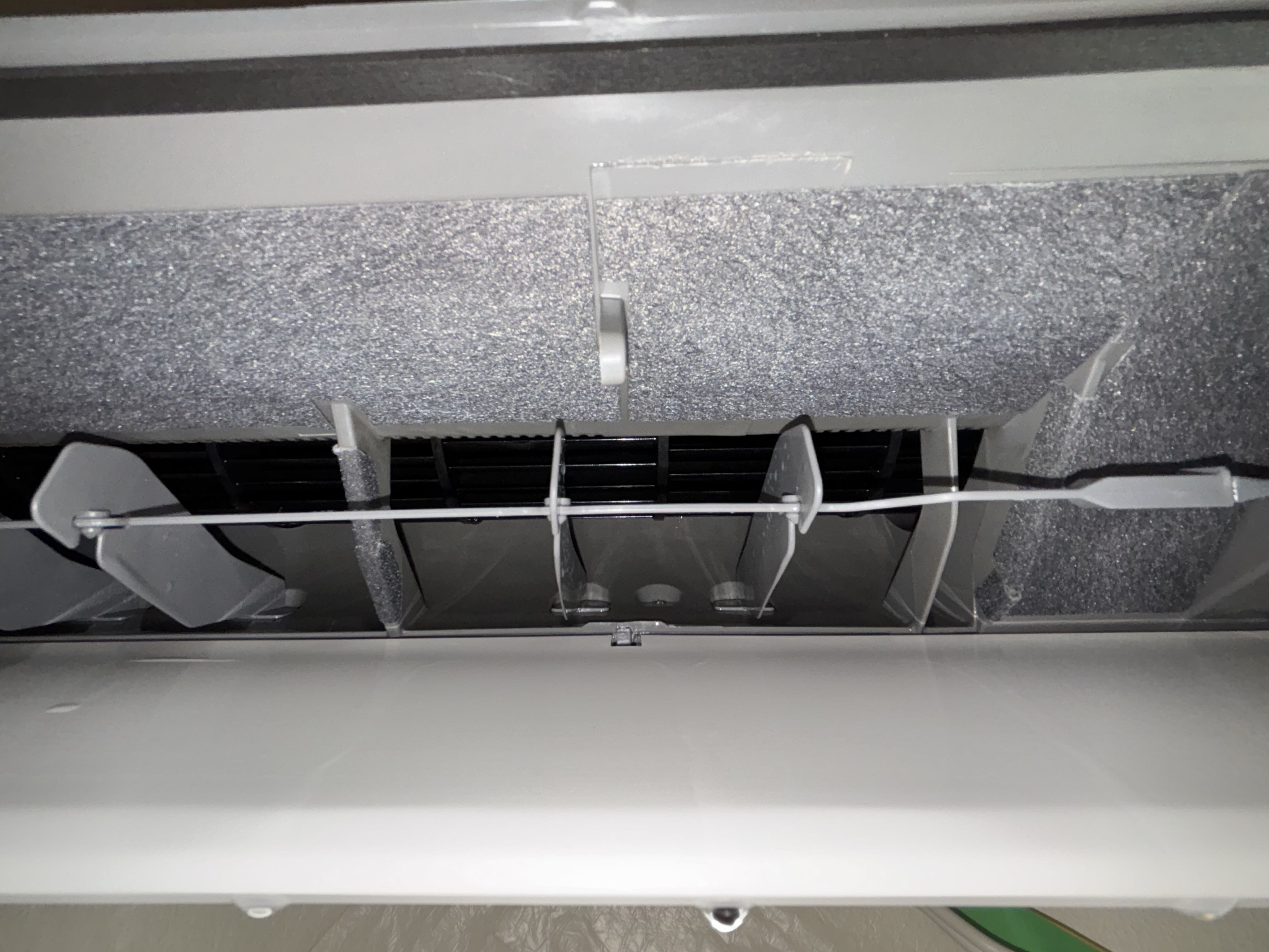 埼玉県さいたま市南区のお掃除機能付きエアコンの作業後2