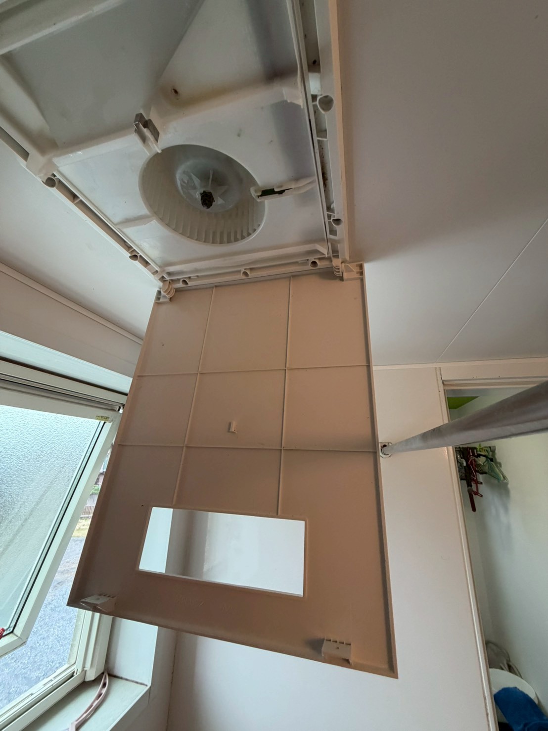 茨城県ひたちなか市の浴室乾燥機クリーニングの作業後1