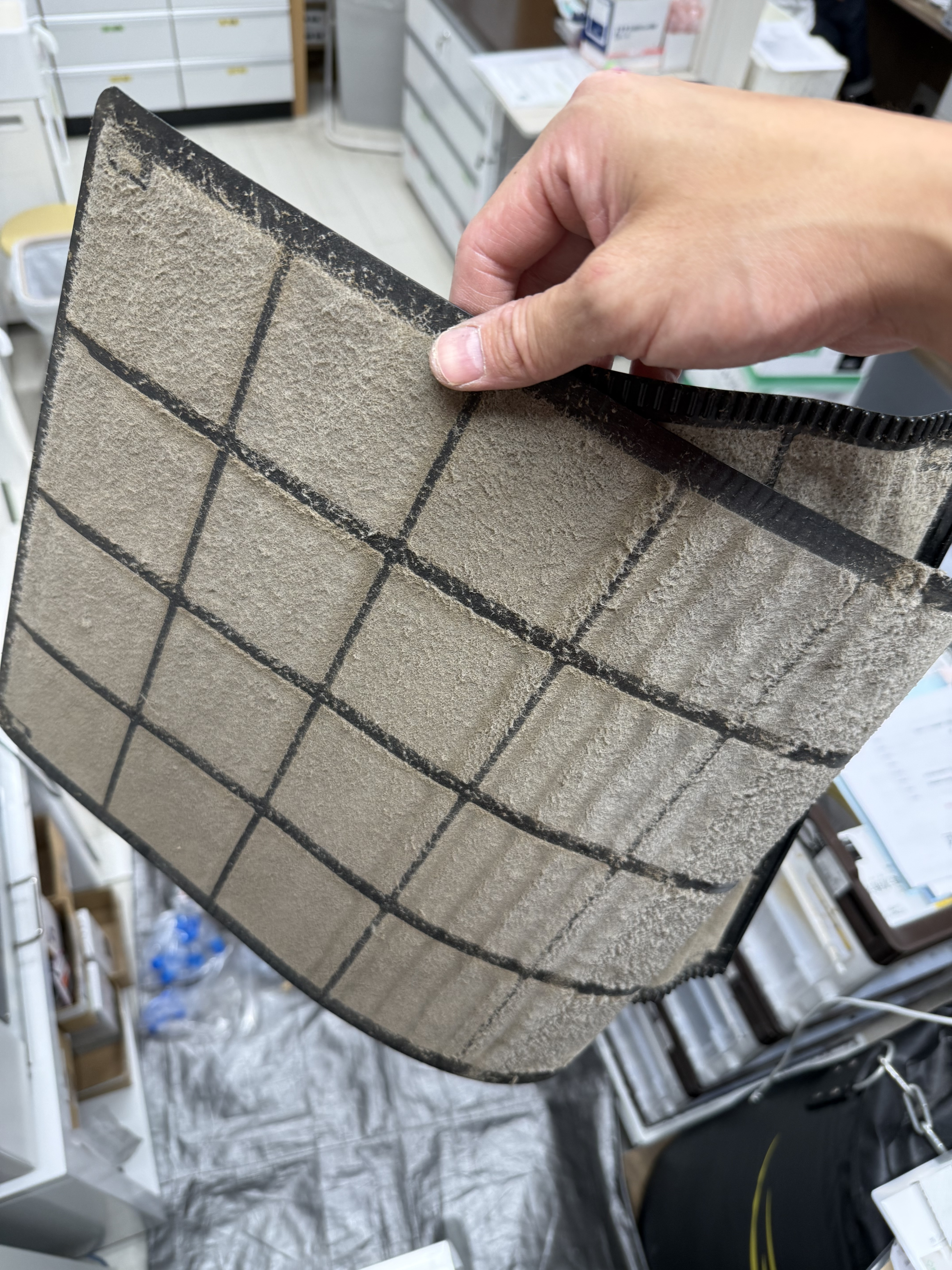 千葉県成田市のお掃除機能付きエアコンの作業前1