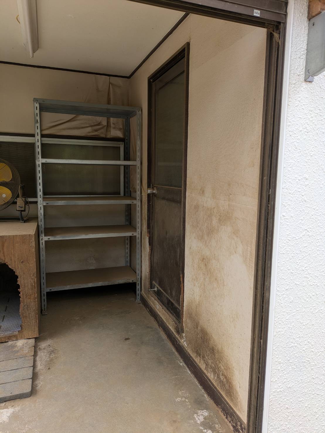 千葉県木更津市祇園の店舗清掃の作業前2