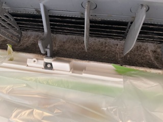東京都目黒区碑文谷のお掃除機能付きエアコンの作業前1