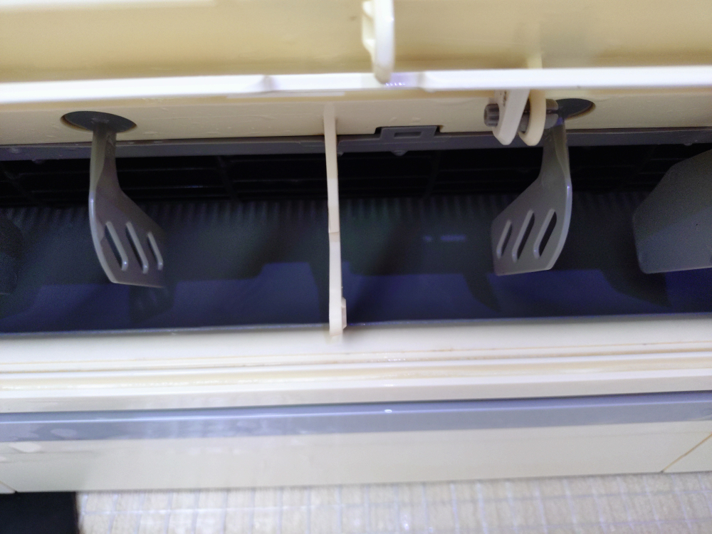 千葉県佐倉市のお掃除機能付きエアコンの作業後3