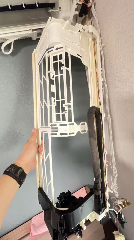 愛知県岡崎市柱町のお掃除機能付きエアコンの作業後1