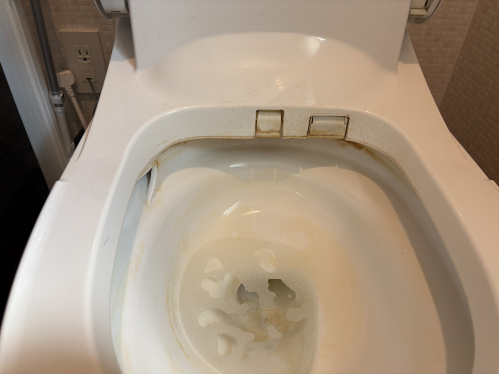 静岡県浜松市中央区のトイレクリーニングの作業前1