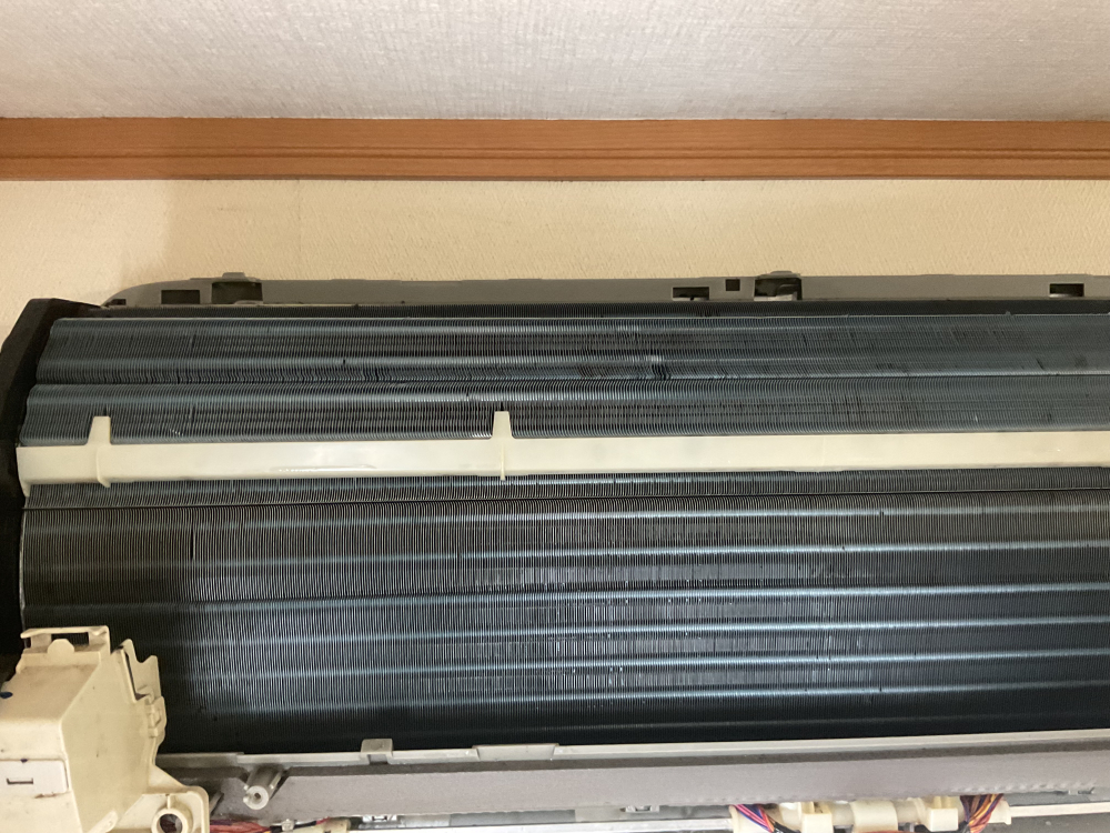 愛知県小牧市のお掃除機能付きエアコンの作業後1