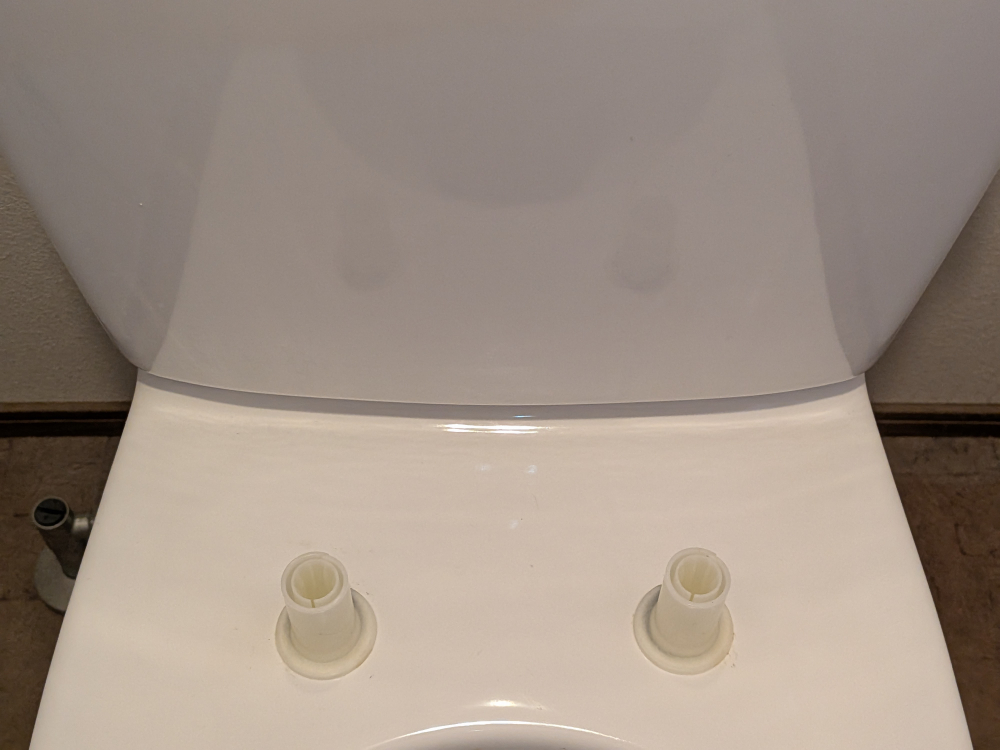 静岡県磐田市のトイレクリーニングの作業後1
