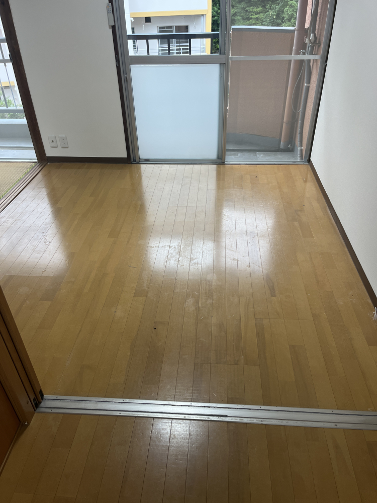 宮崎県延岡市野田町の賃貸住宅退去後の原状回復クリーニングの作業前3