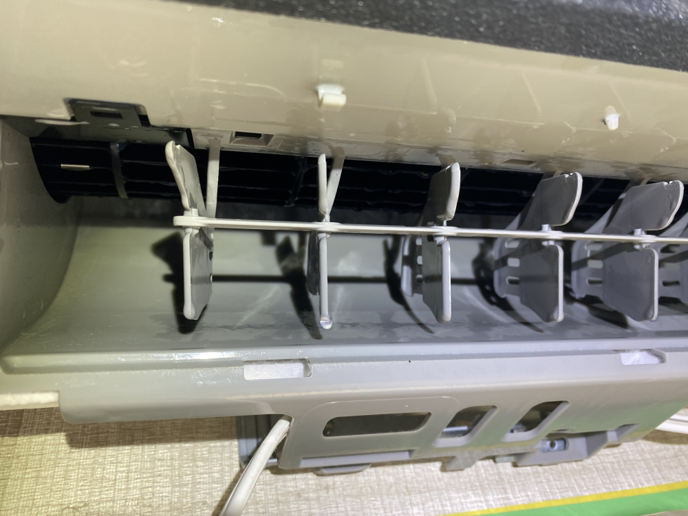 広島県広島市西区のお掃除機能付きエアコンの作業後2
