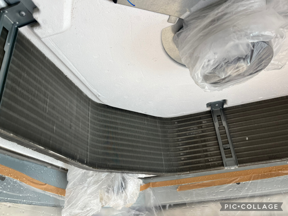 東京都葛飾区の業務用天井埋め込みエアコンの作業後1
