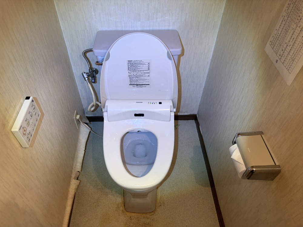 兵庫県川西市清和台西のトイレクリーニングの作業後3