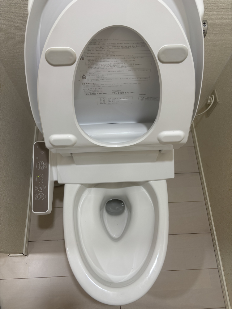 東京都豊島区のトイレクリーニングの作業後1