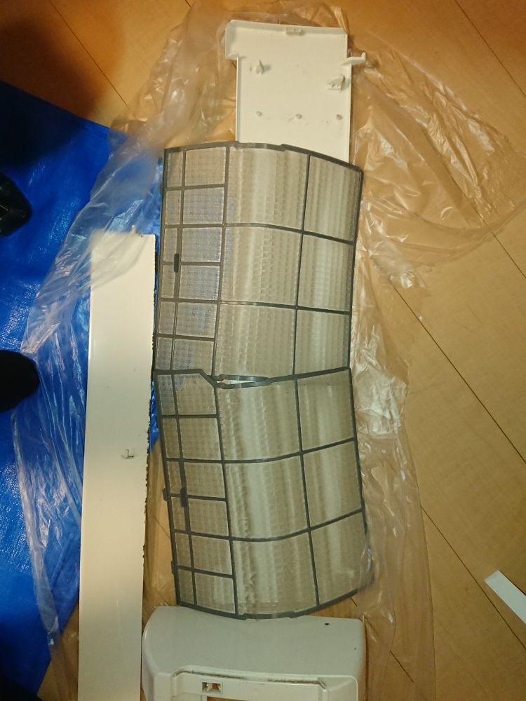 京都府京都市伏見区の壁掛けエアコンの作業前2